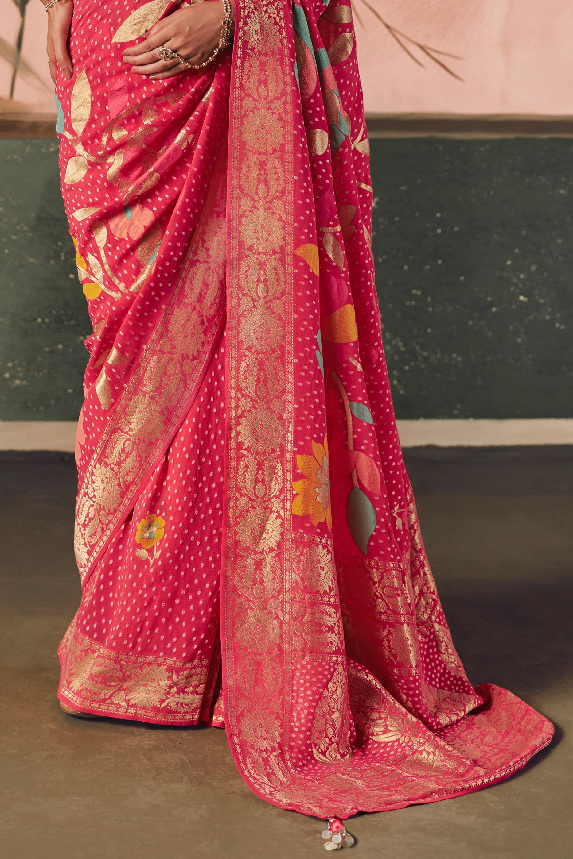 Pink Woven Georgette Bandhani Saree-SAR10979_5_SareeButa.com