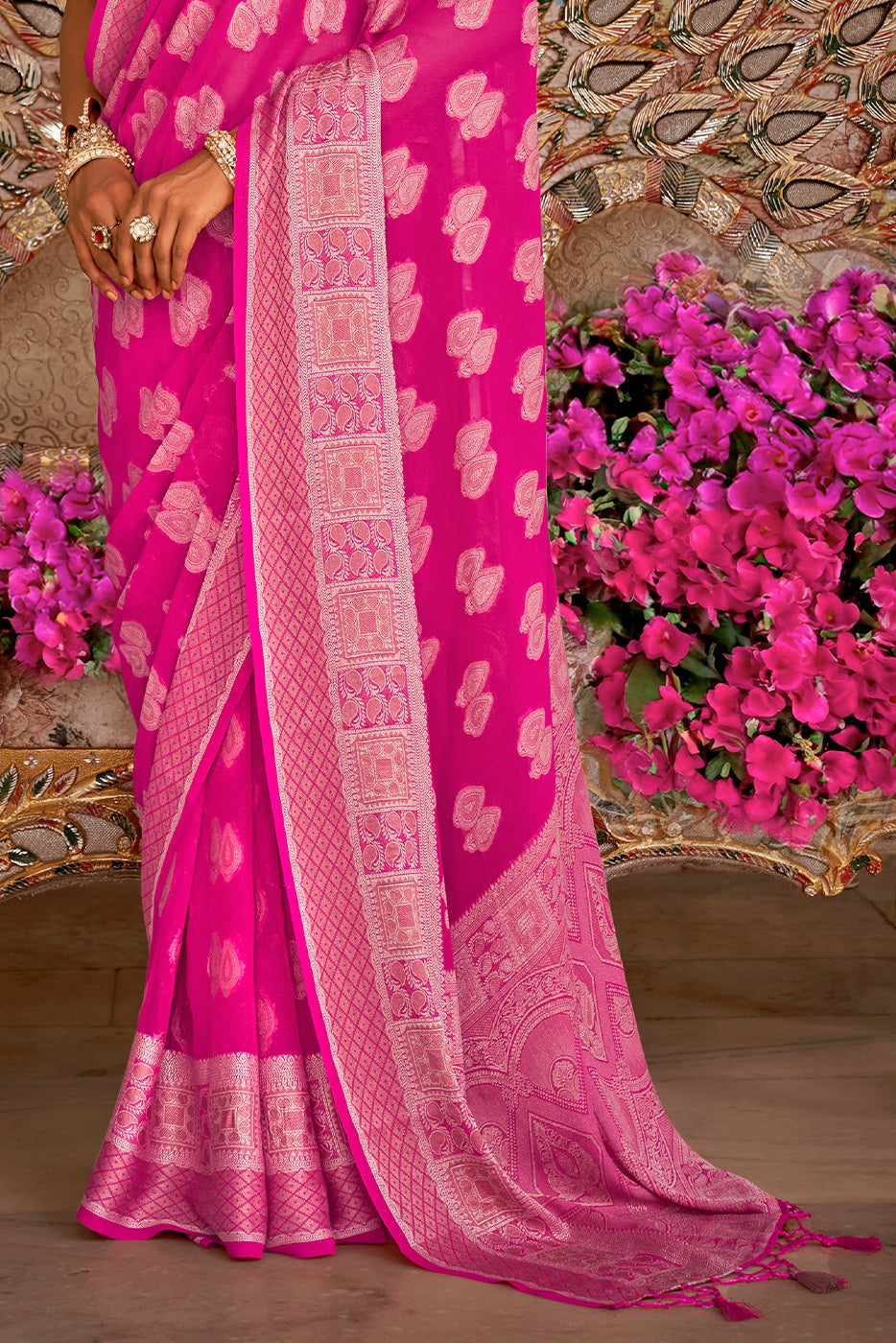 Pink Woven Georgette Saree-ZB133503_4_SareeButa.com