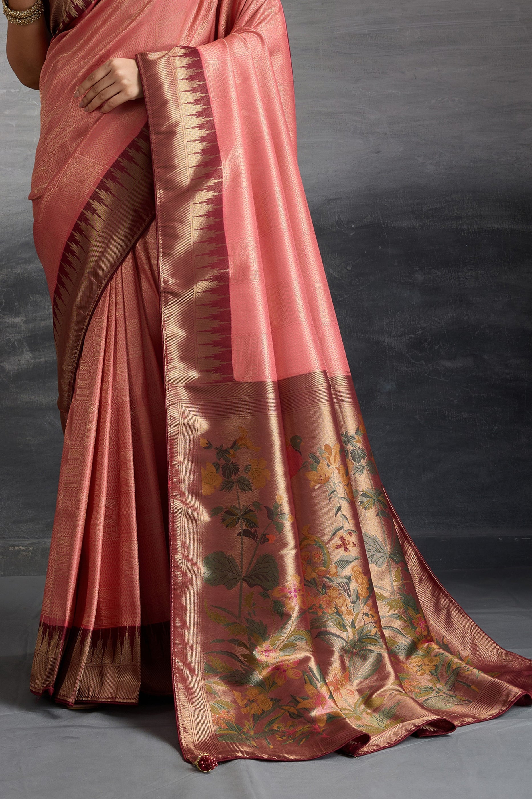 Pink Woven Kanjivaram Silk Saree-SAR10290_5_SareeButa.com