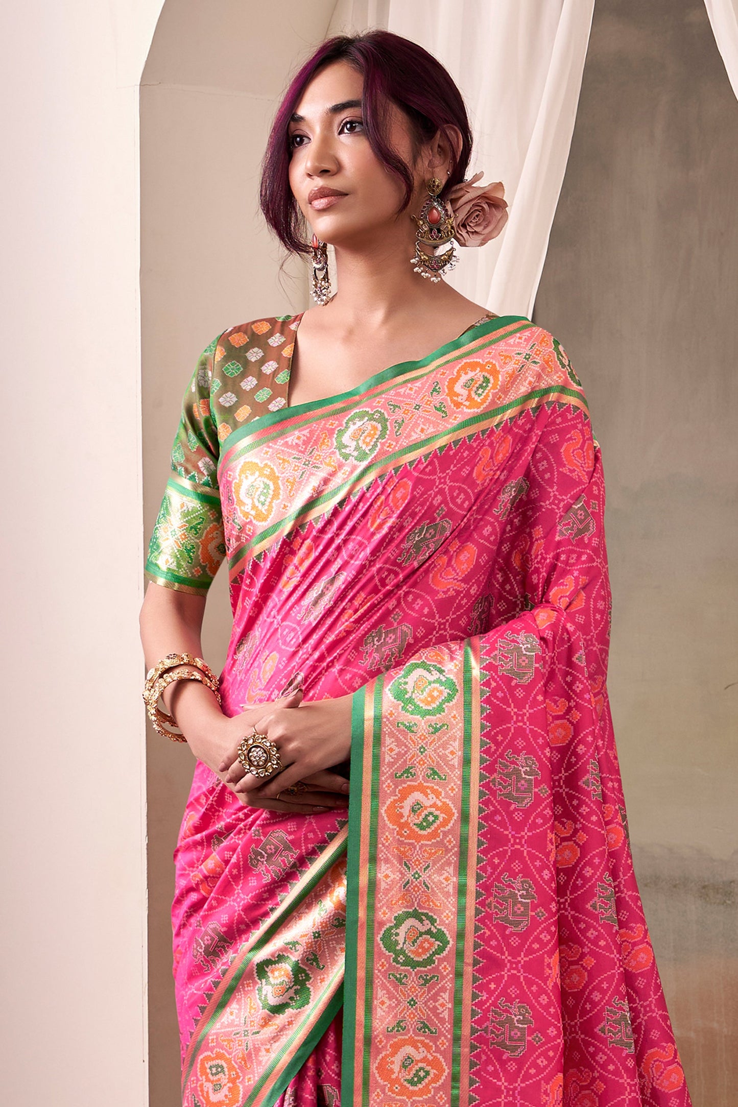 Pink Woven Patola Silk Saree-SAR10024_4_SareeButa.com