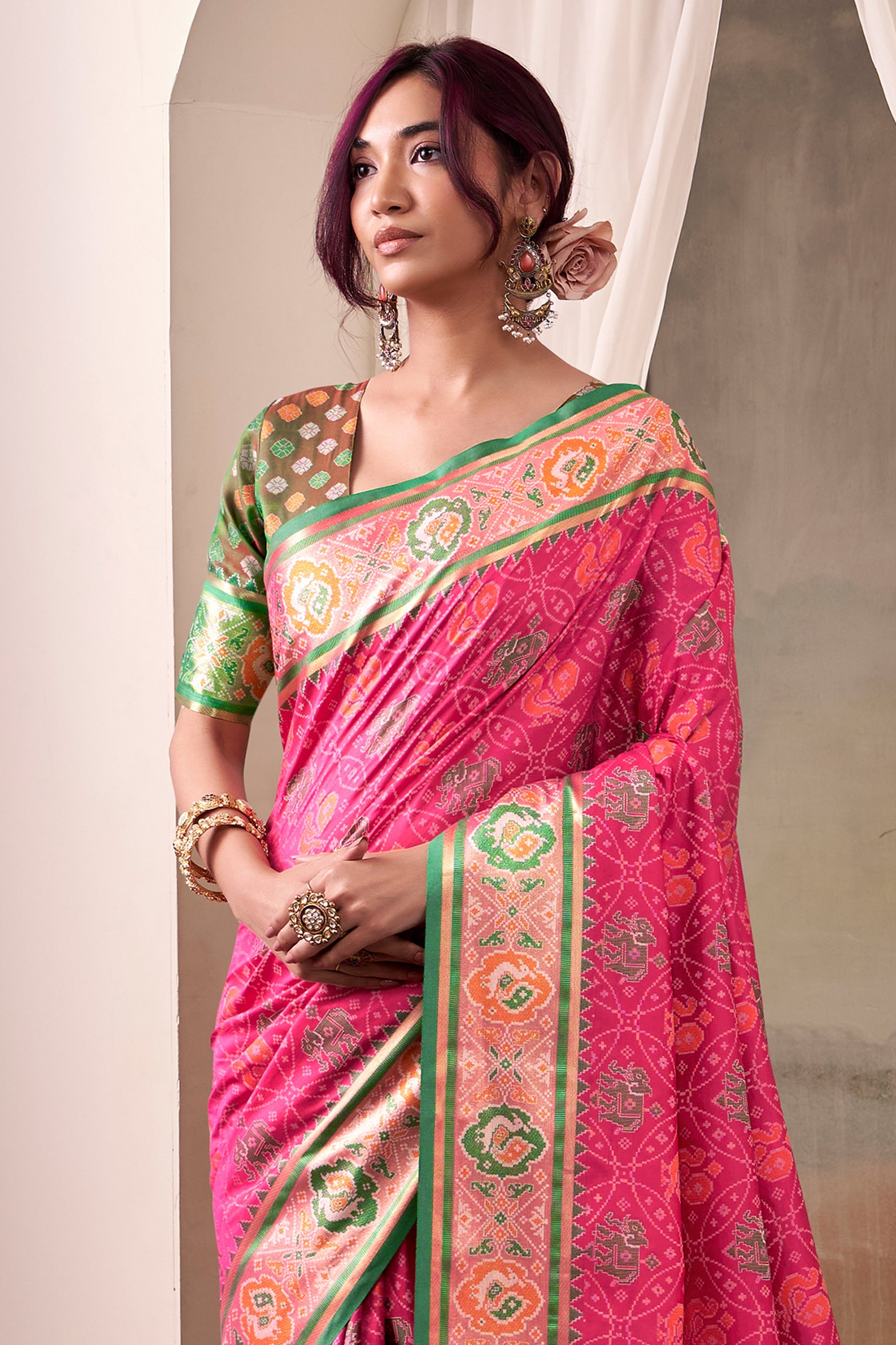 Pink Woven Patola Silk Saree-SAR10024_4_SareeButa.com