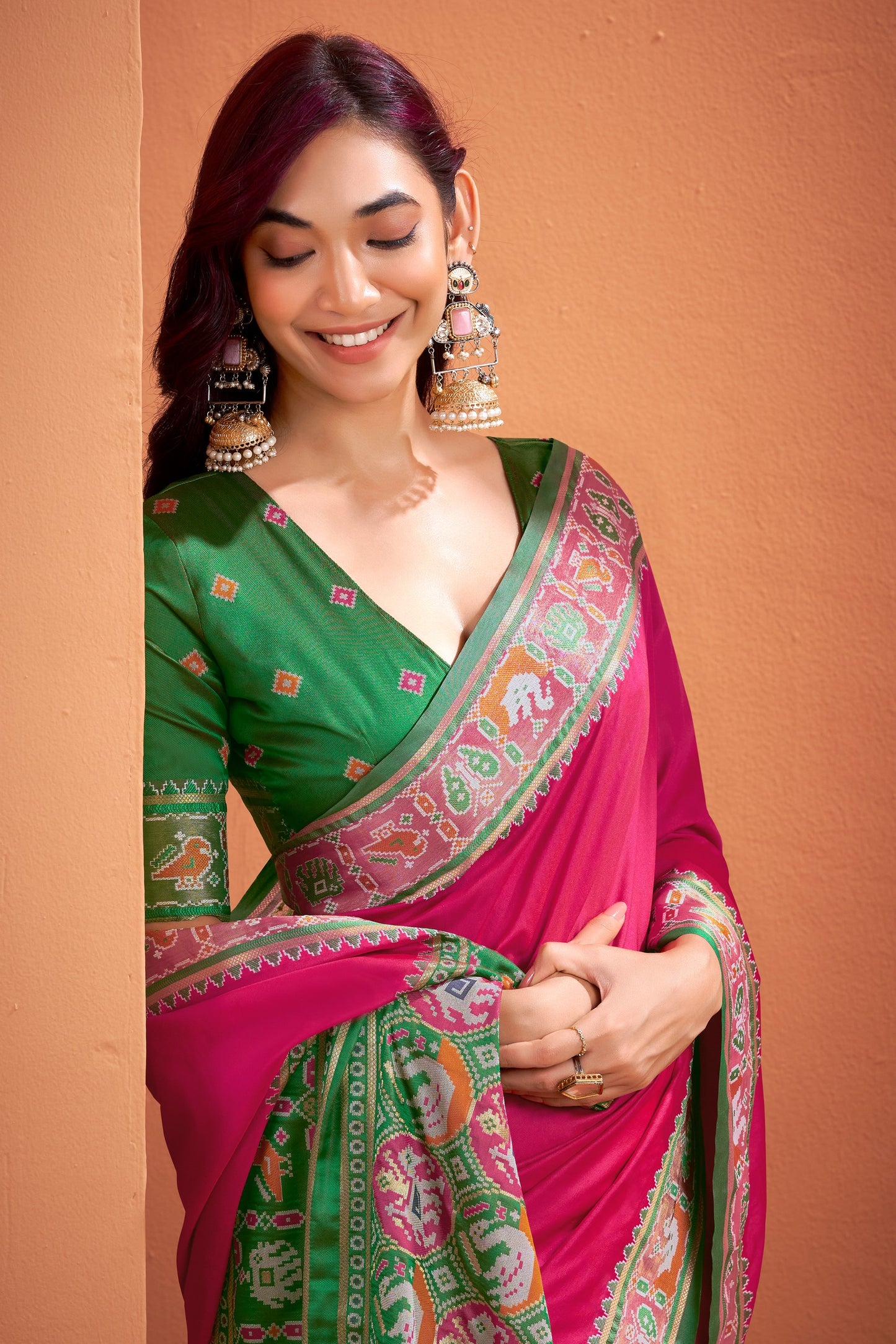 Pink Woven Patola Silk Saree-SAR10036_2_SareeButa.com