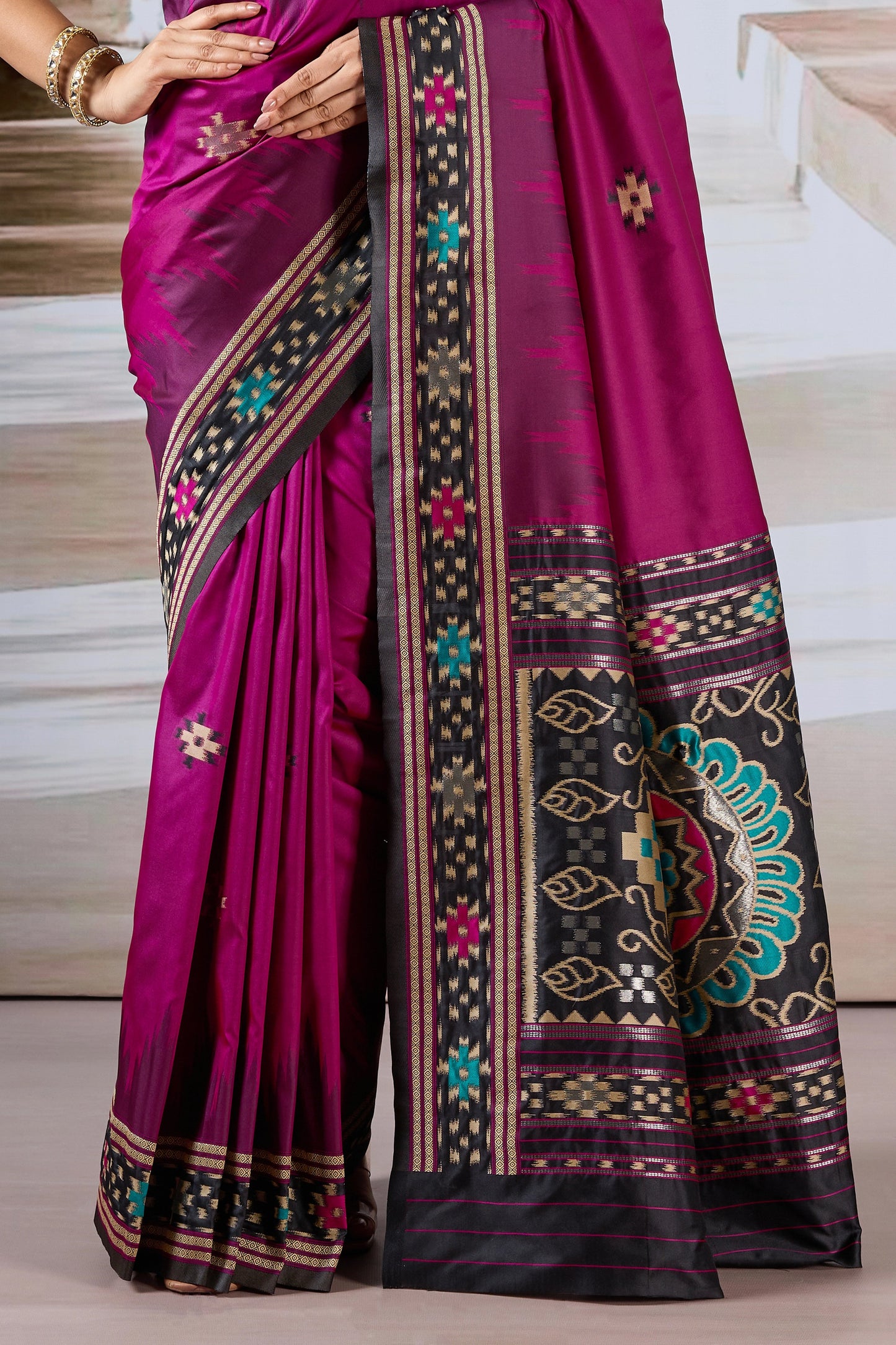 Pink Woven Patola Silk Saree-SAR12423_5_SareeButa.com