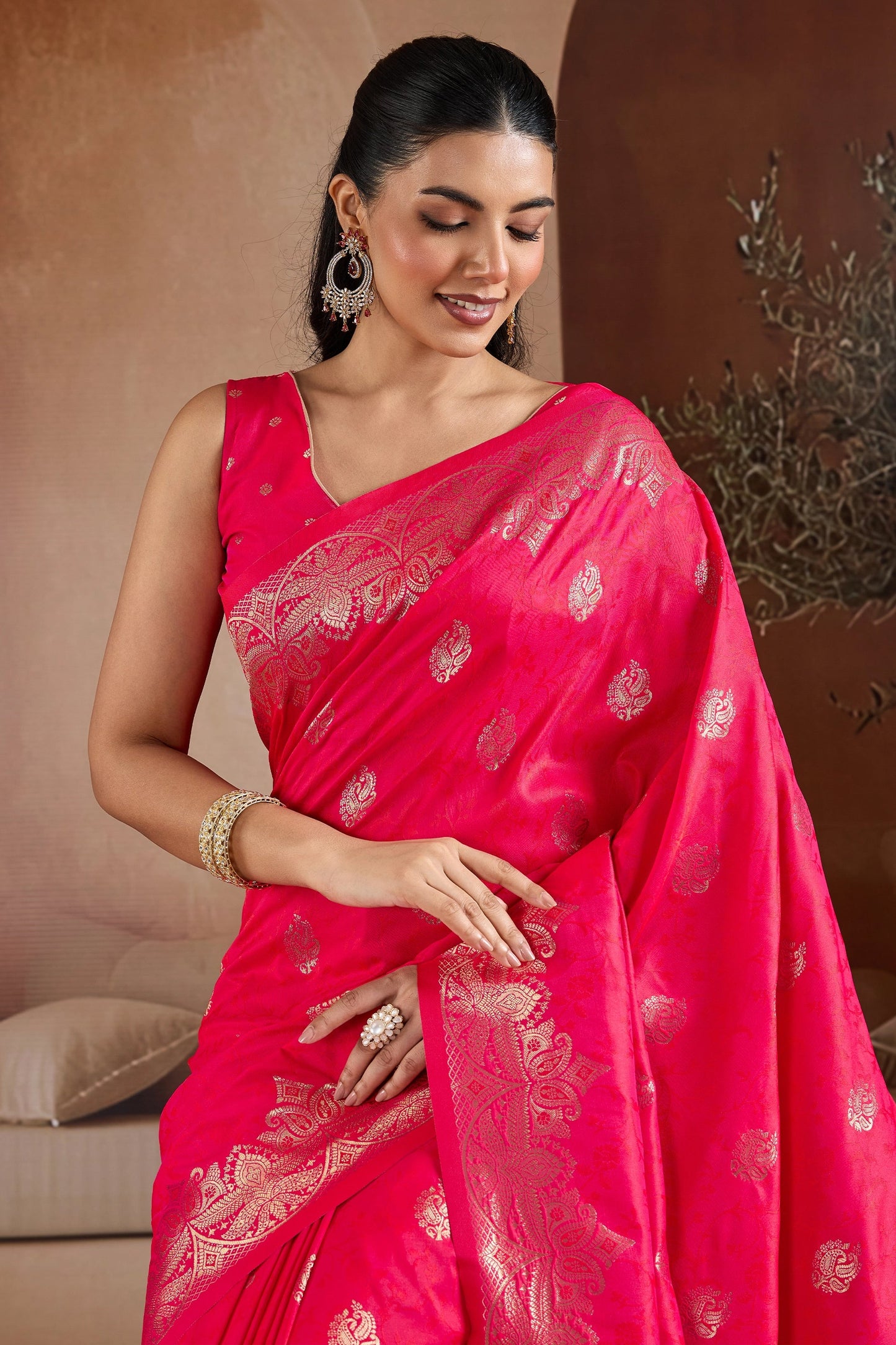 Pink Woven Silk Saree-SAR11185_2_SareeButa.com