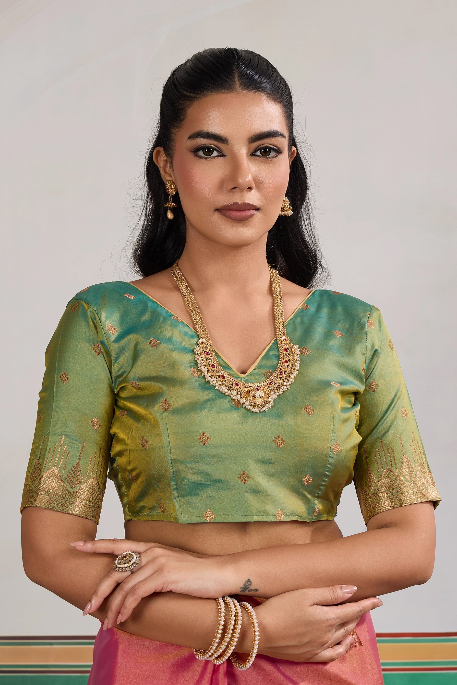 Pink Woven Silk Saree-SAR11472_4_SareeButa.com