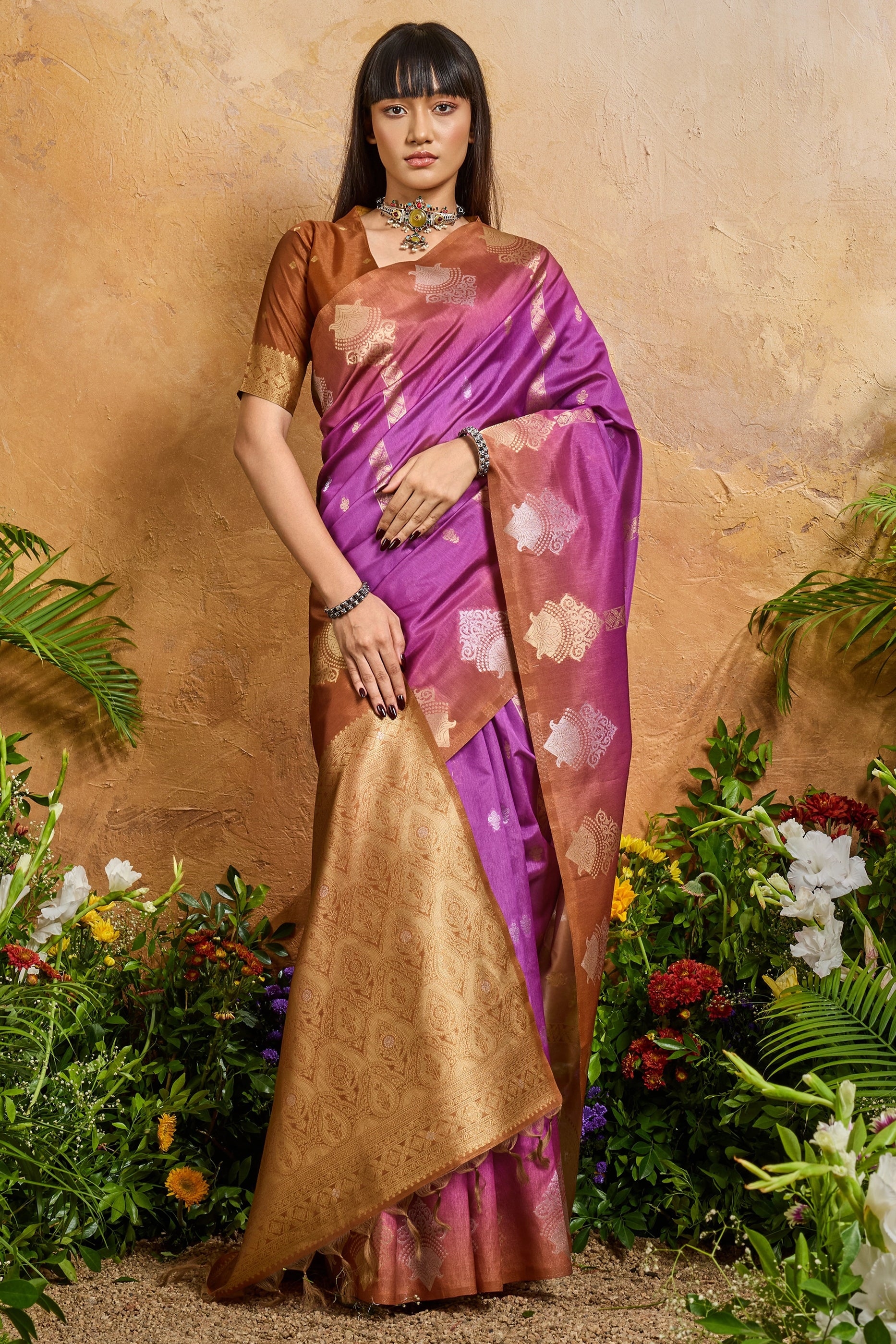 Pink Woven Silk Saree-SAR11939_3_SareeButa.com