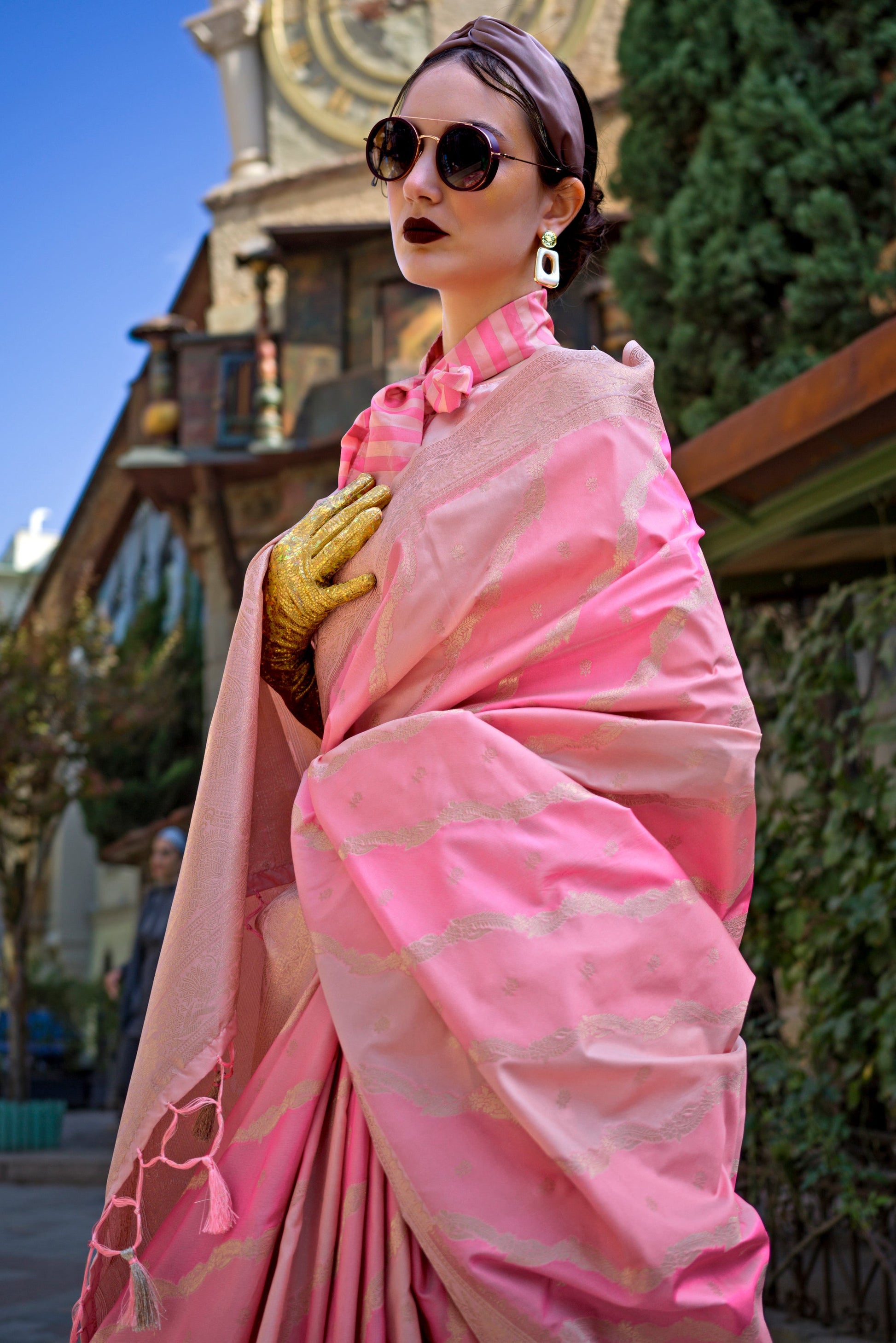 pink-woven-silk-saree-zb132669_2_SareeButa.com