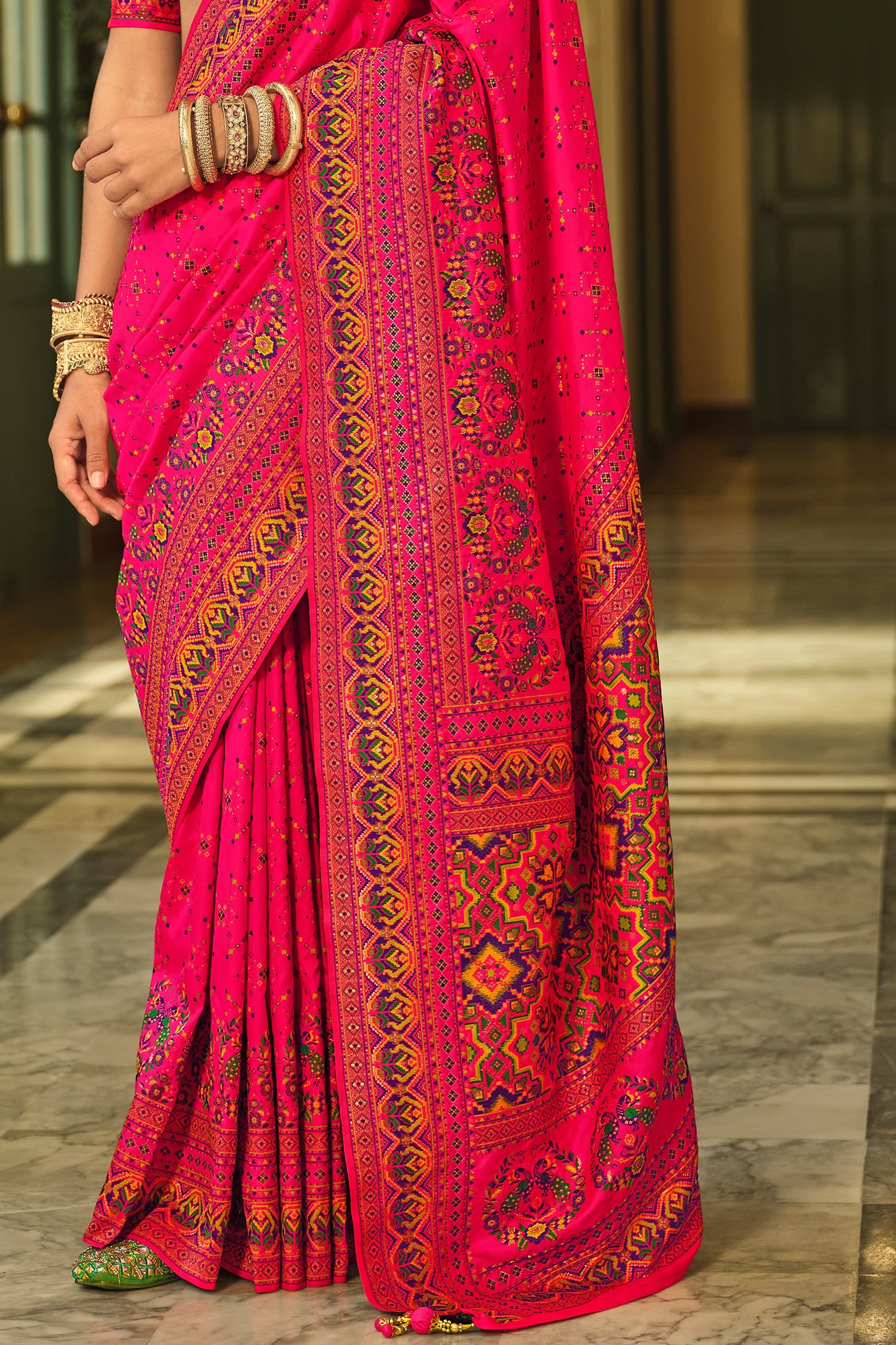 Pink Woven Silk Saree-ZB133666_4_SareeButa.com