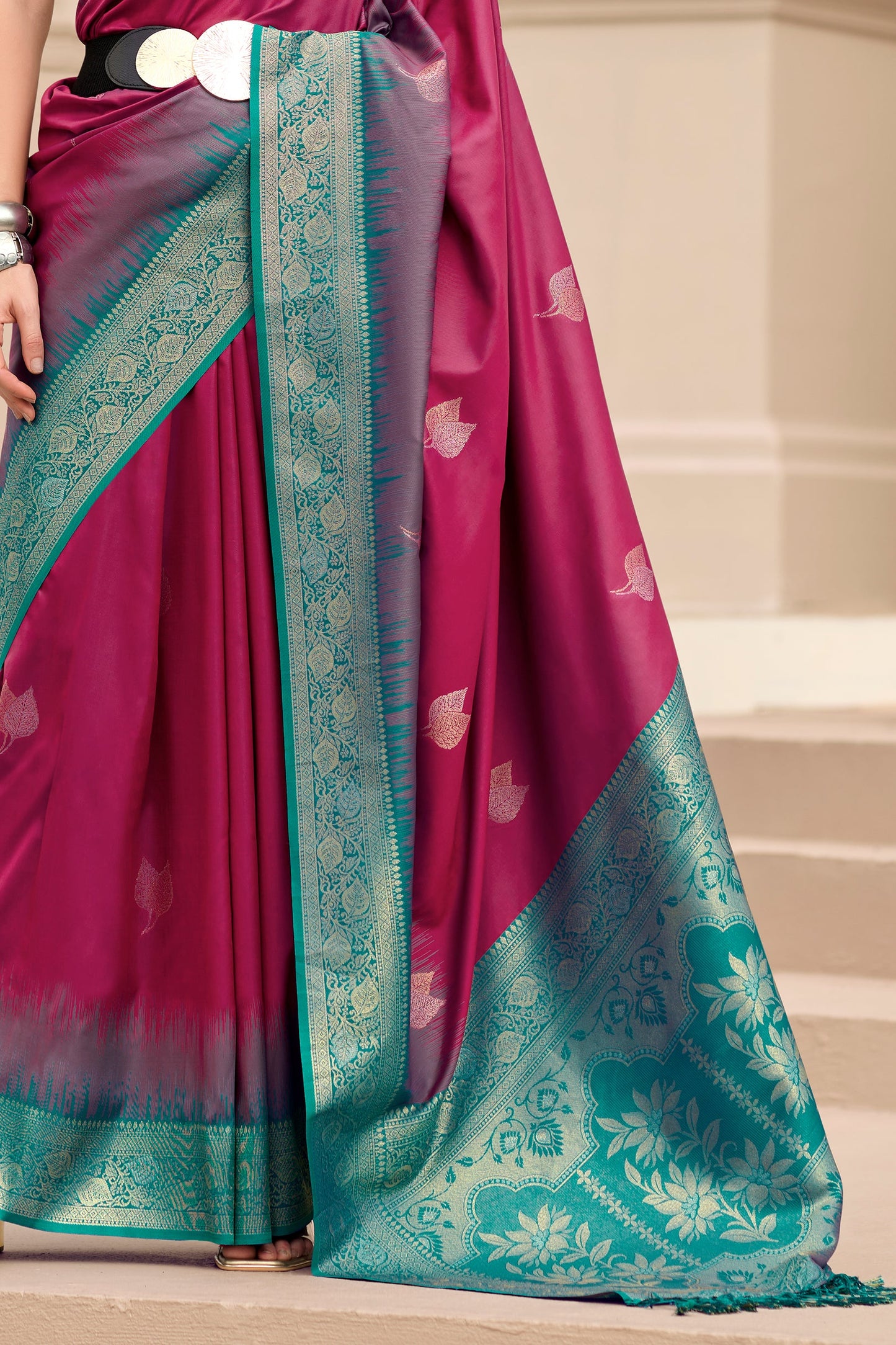 Pink Woven Silk Saree-ZB133776_4_SareeButa.com