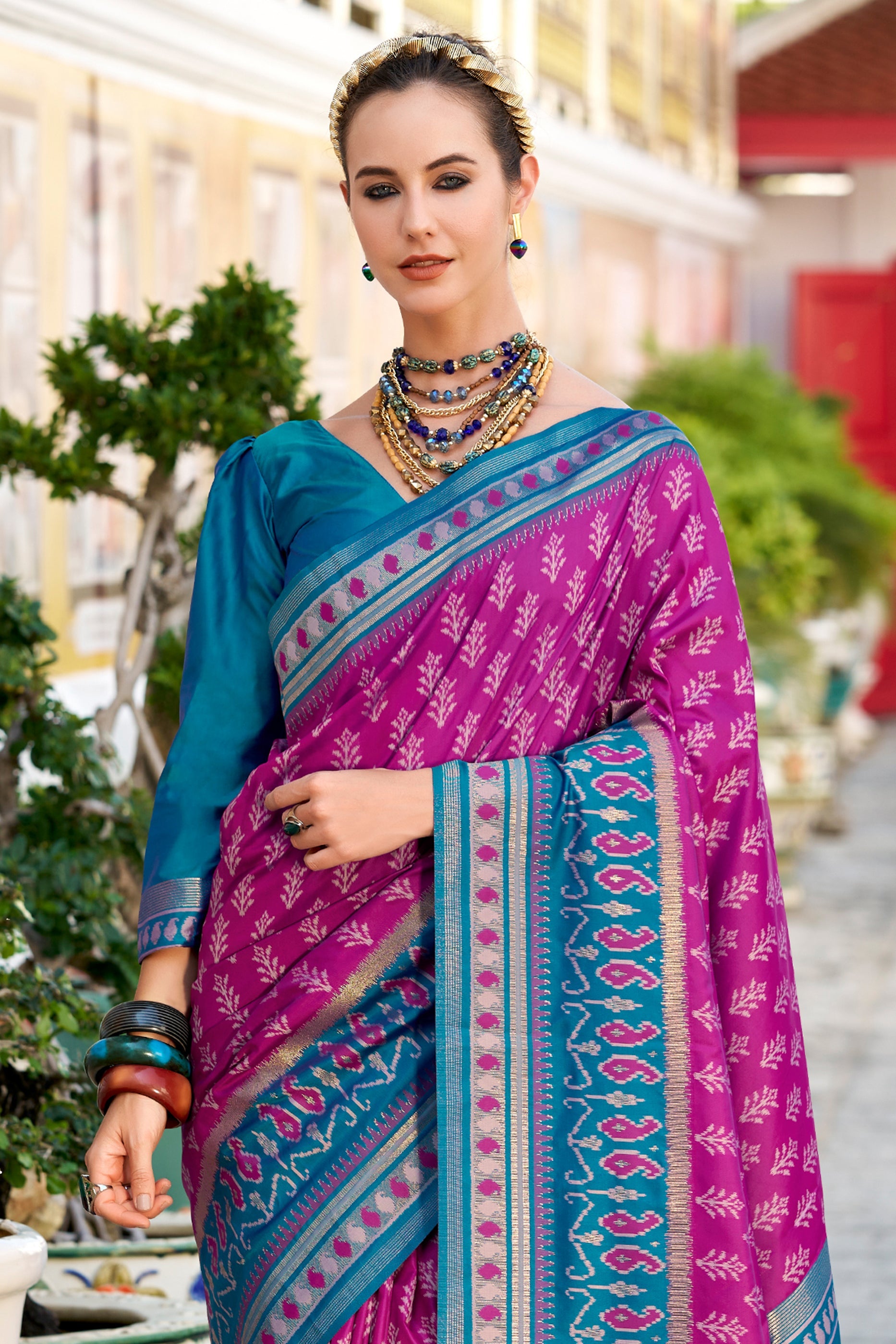 Pink Woven Soft Ikat Silk Saree-SAR10025_3_SareeButa.com