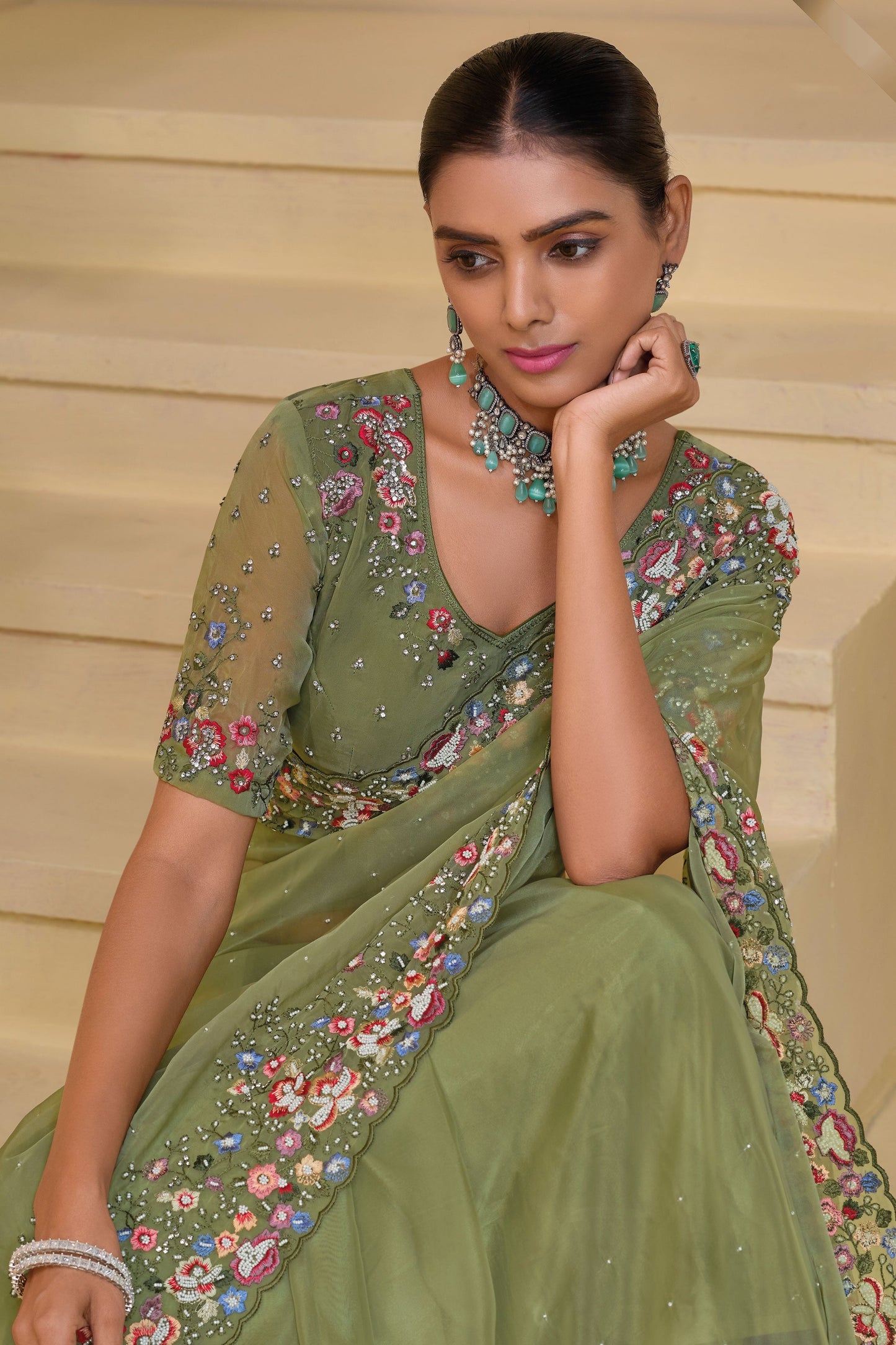 pista-green-pure-banarasi-tuscany-saree-zb132782_4_SareeButa.com