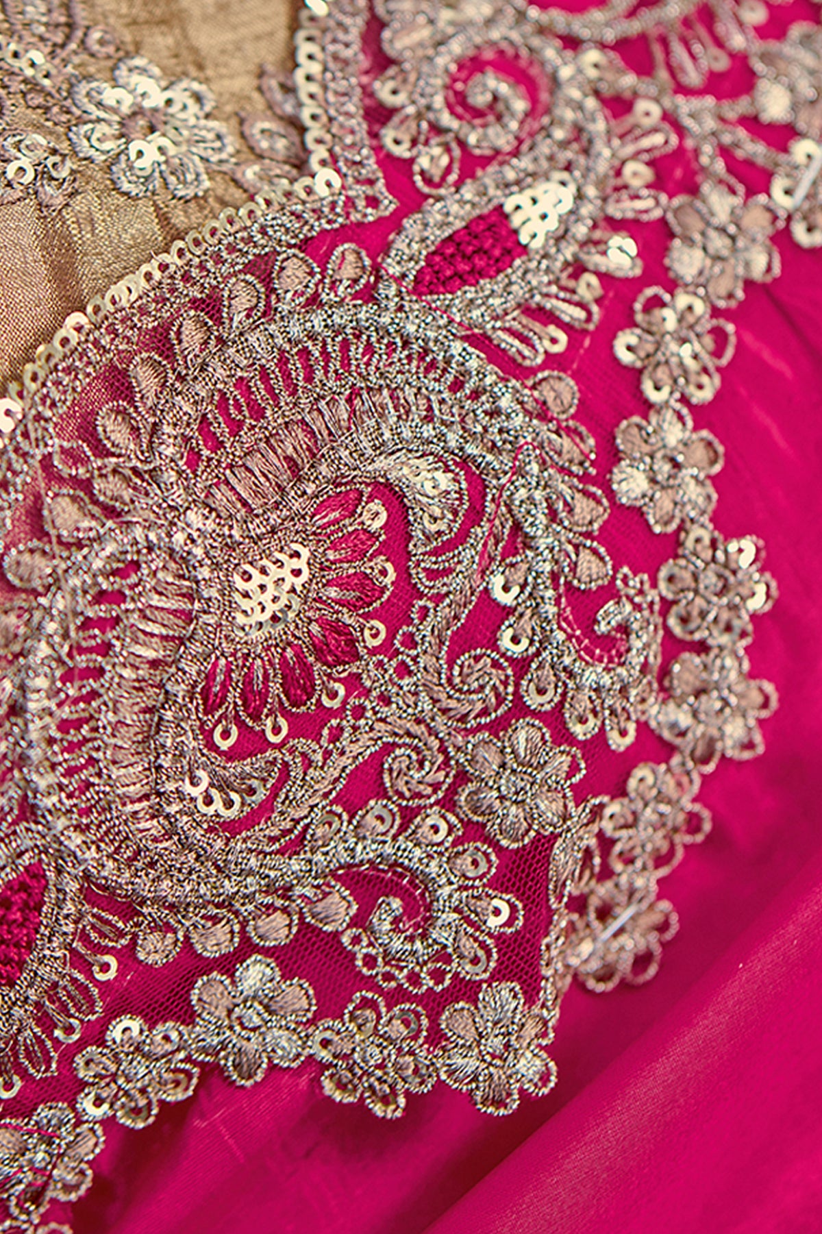 Princess Pink Embroidered Crepe Silk Saree-SAR13285_3_SareeButa.com