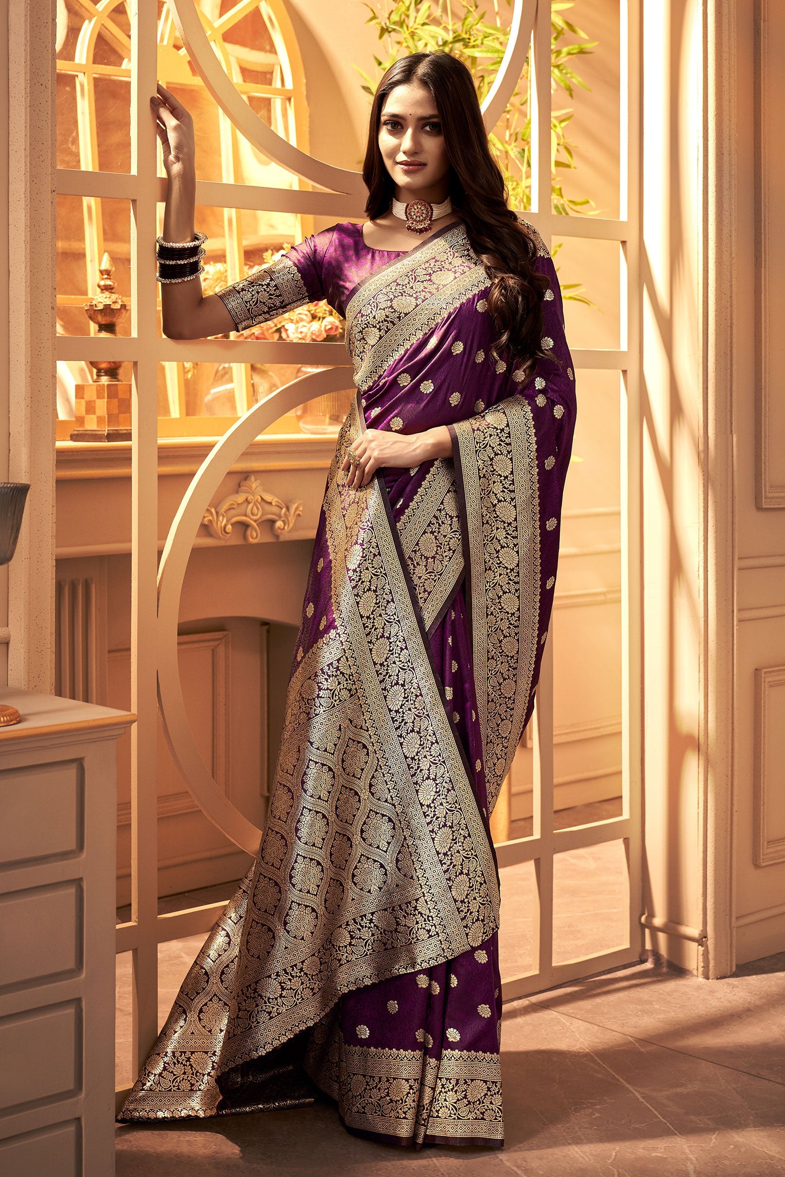 purple-banarasi-silk-saree-zb131606_3_SareeButa.com