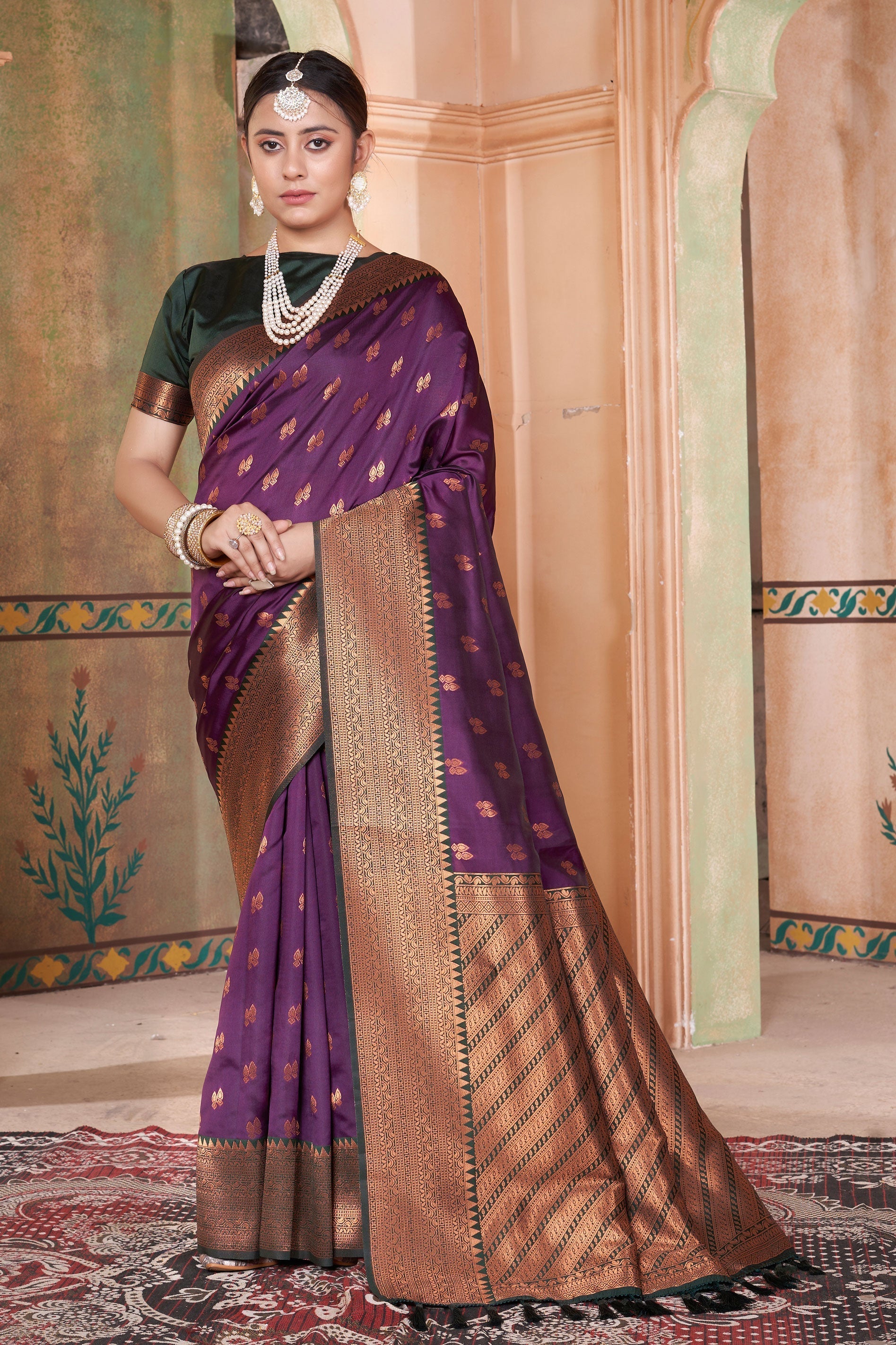 purple-kubera-pattu-kanjivaram-saree-zb131660_1_SareeButa.com