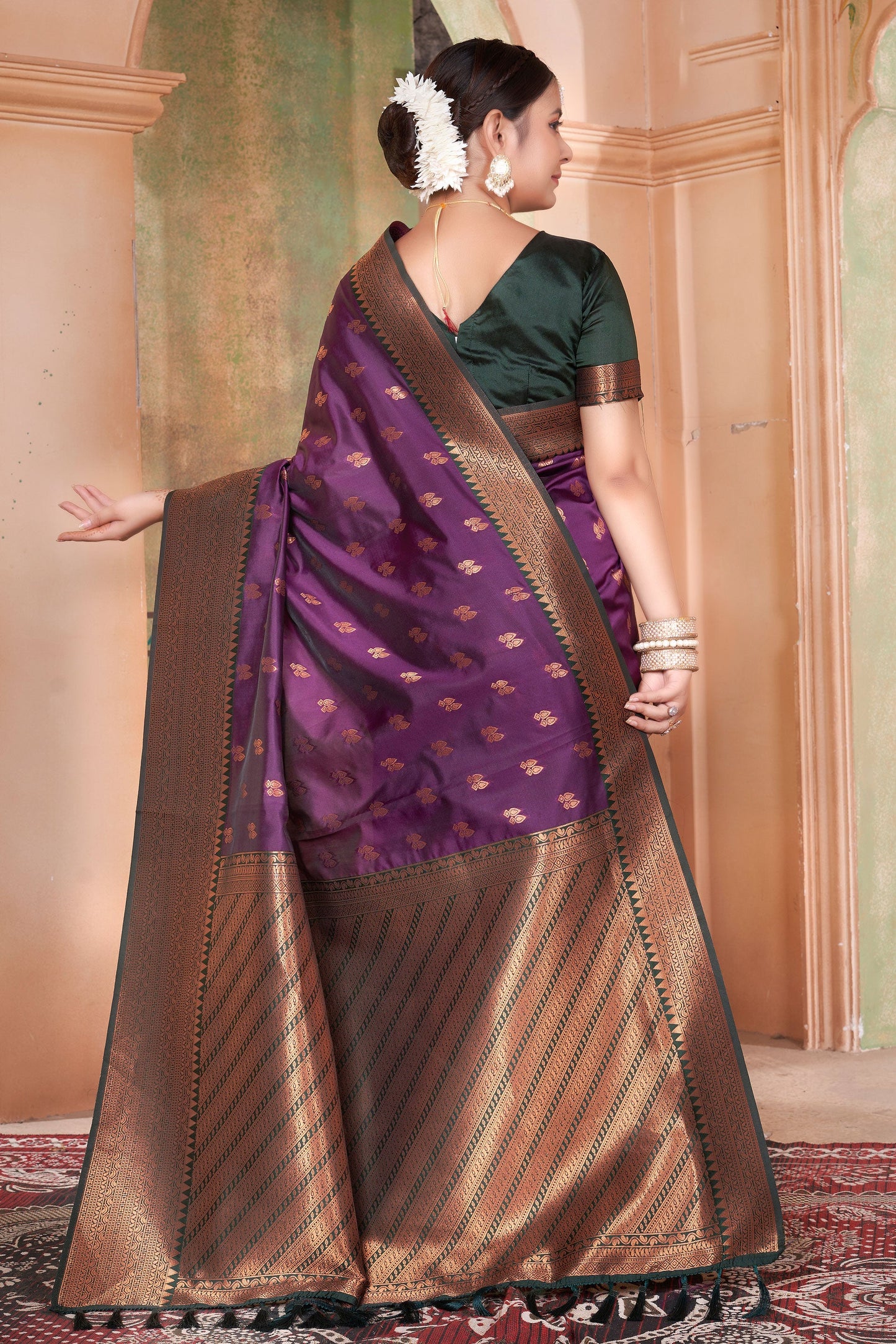 purple-kubera-pattu-kanjivaram-saree-zb131660_4_SareeButa.com