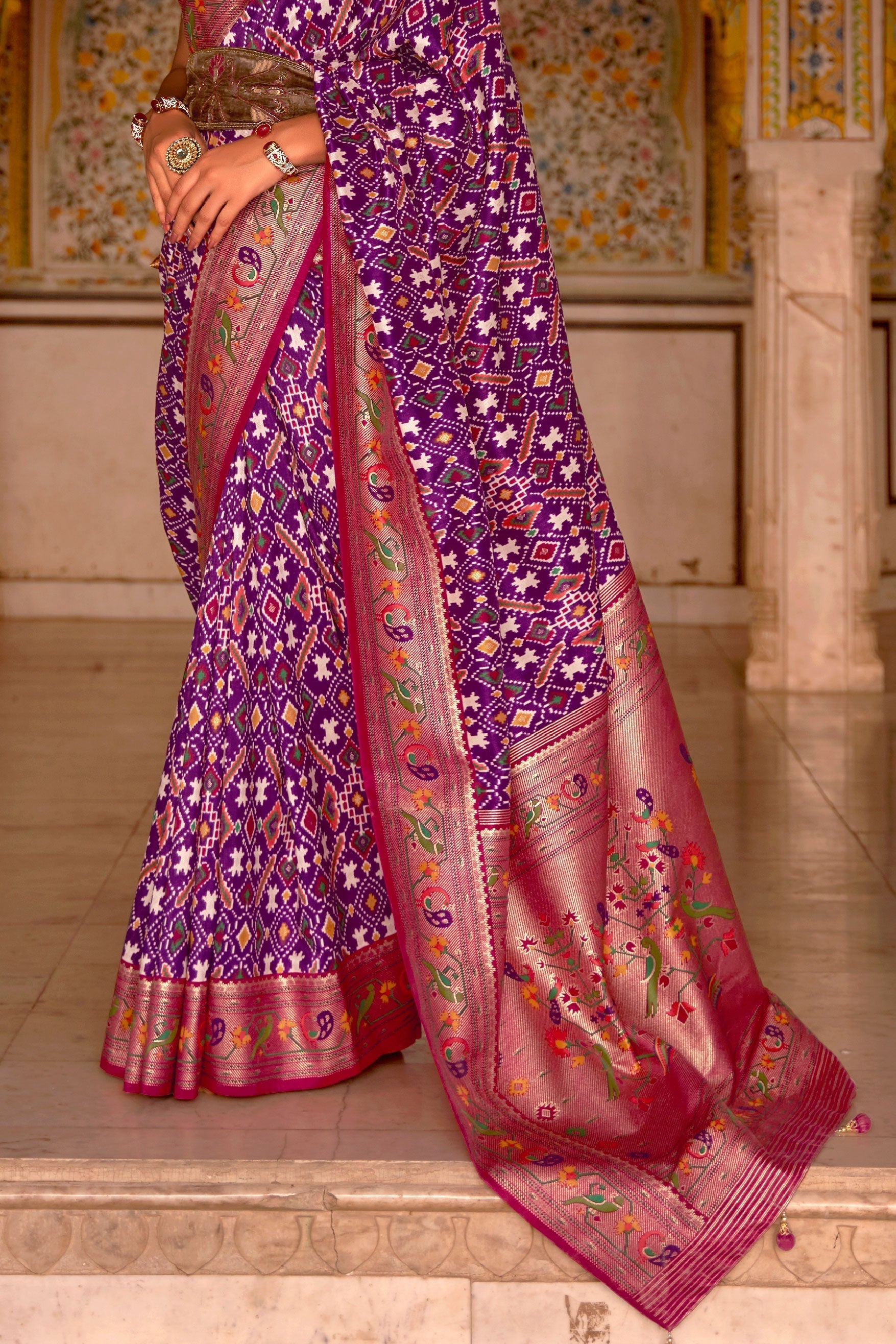 purple-patola-paithani-silk-saree-zb130827_3_SareeButa.com