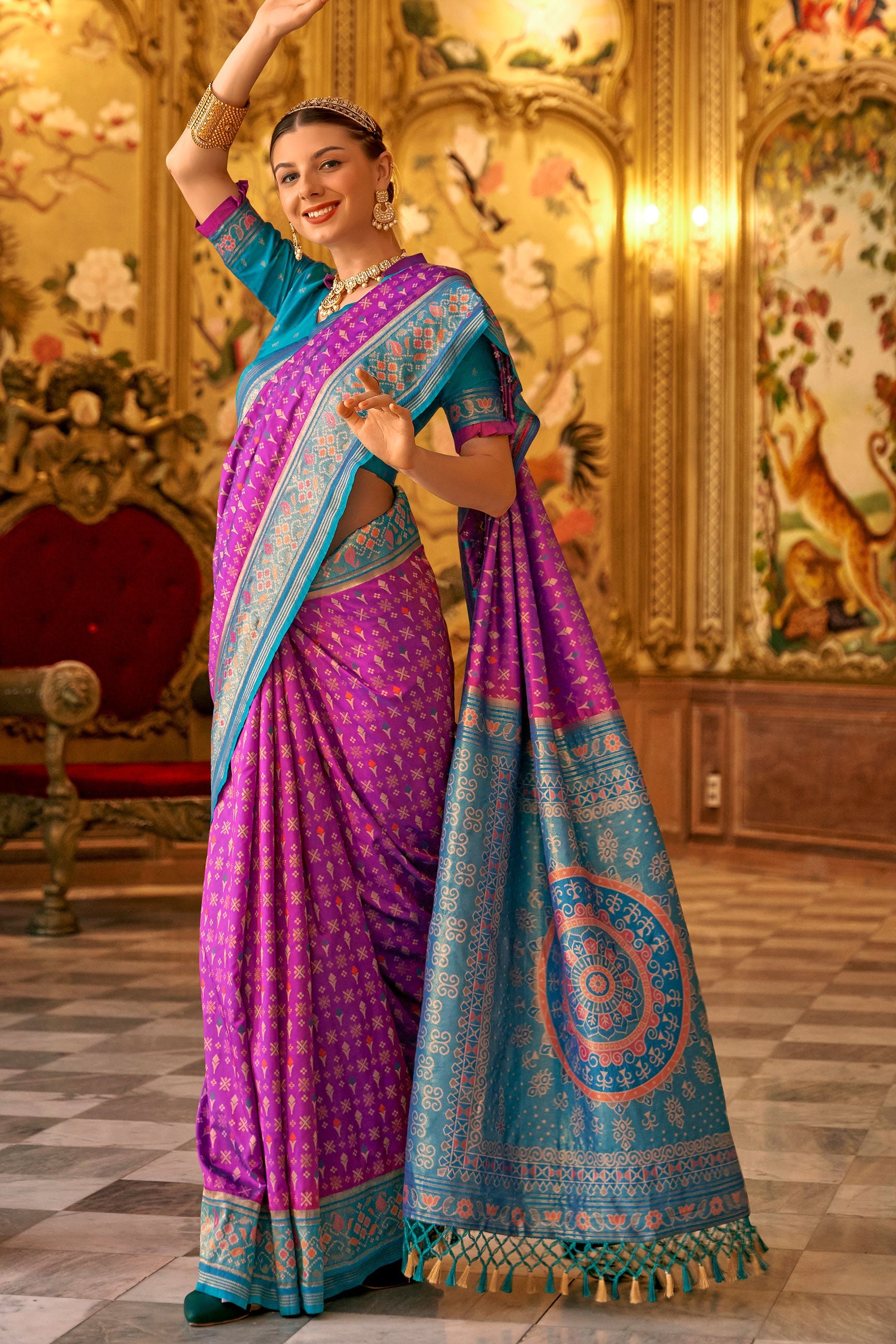 purple-woven-banarasi-silk-saree-zb131339_2_SareeButa.com