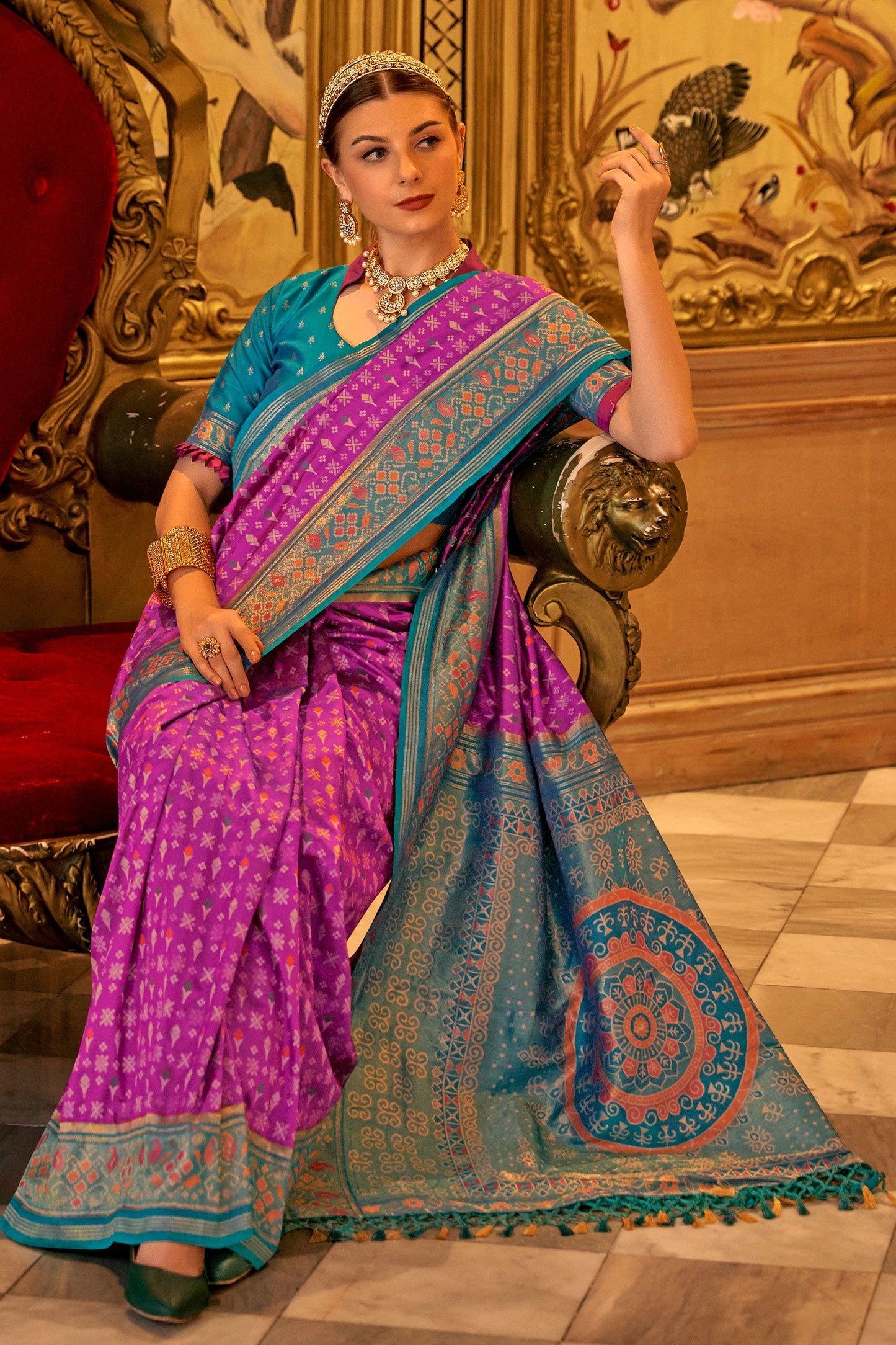 purple-woven-banarasi-silk-saree-zb131339_3_SareeButa.com