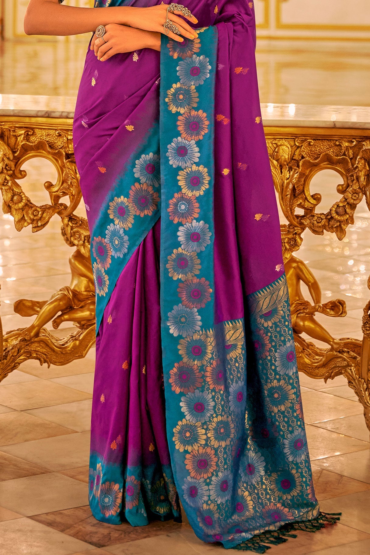 purple-woven-banarasi-silk-saree-zb131344_3_SareeButa.com