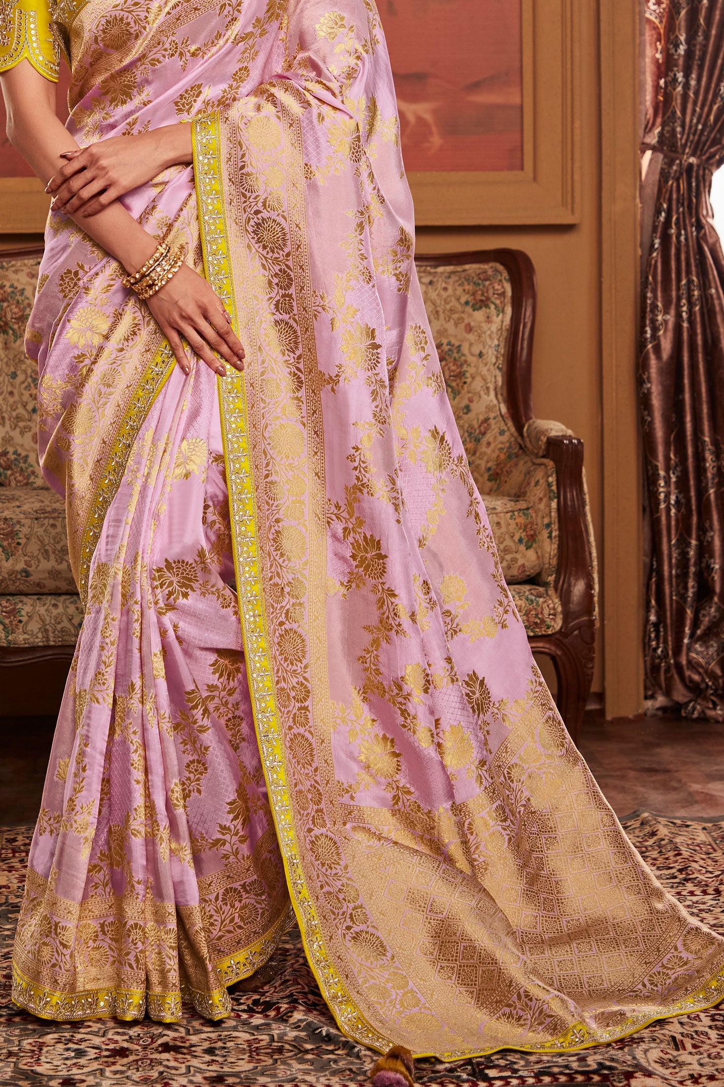 purple-woven-dola-silk-saree-zb131427_4_SareeButa.com