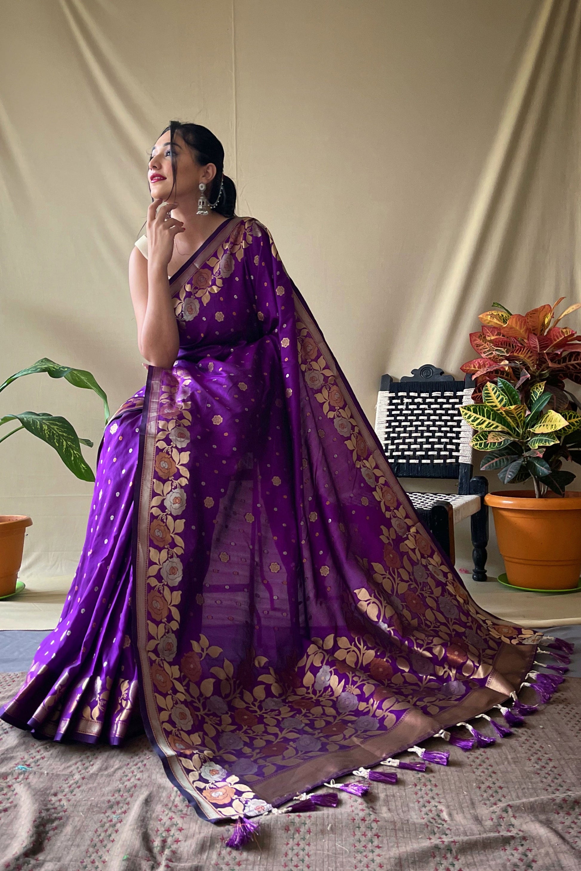 purple-woven-silk-saree-zb131621_3_SareeButa.com