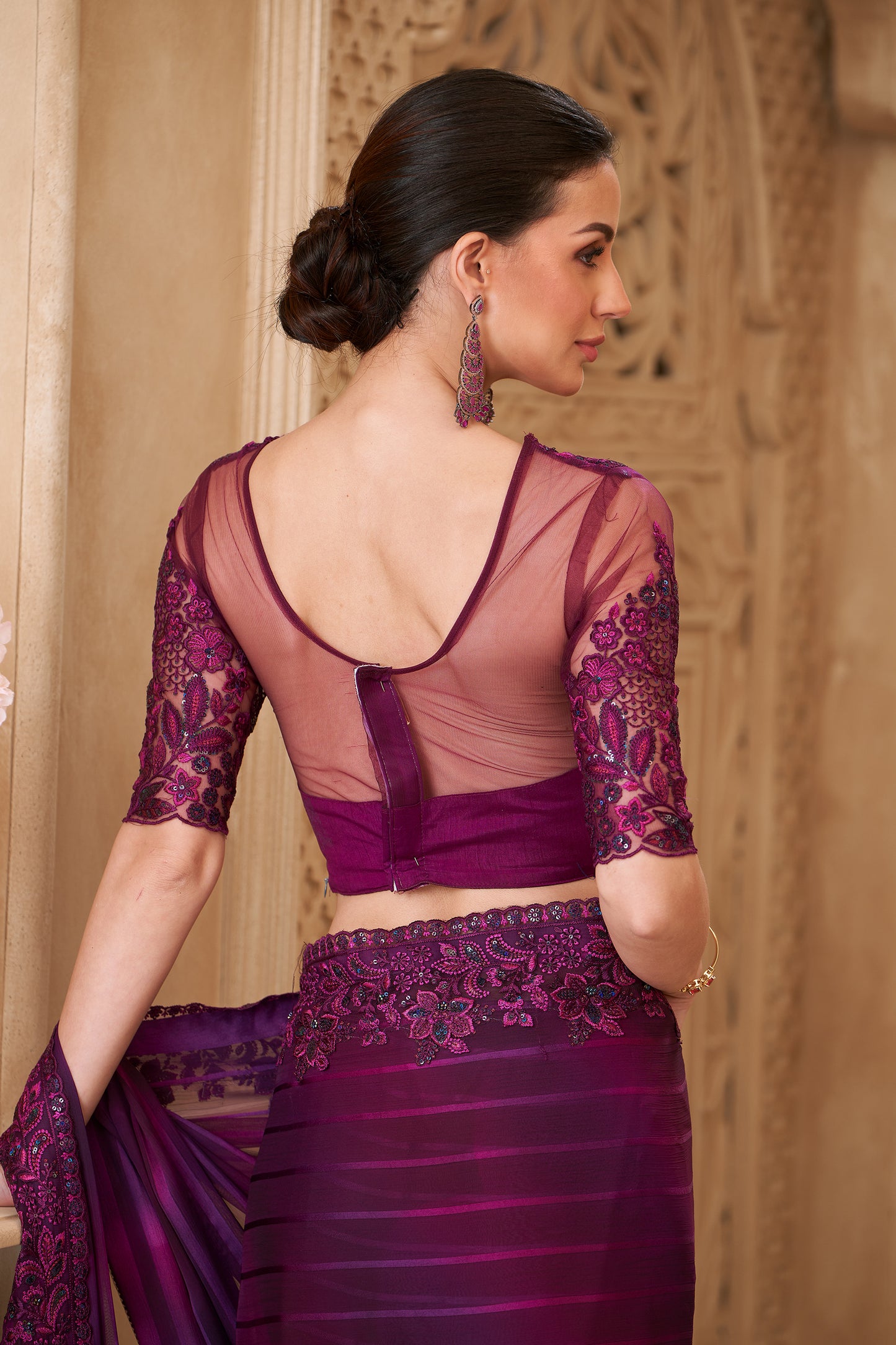 purple-embroidered-georgette-saree-sar10583_5_Sareebuta.com