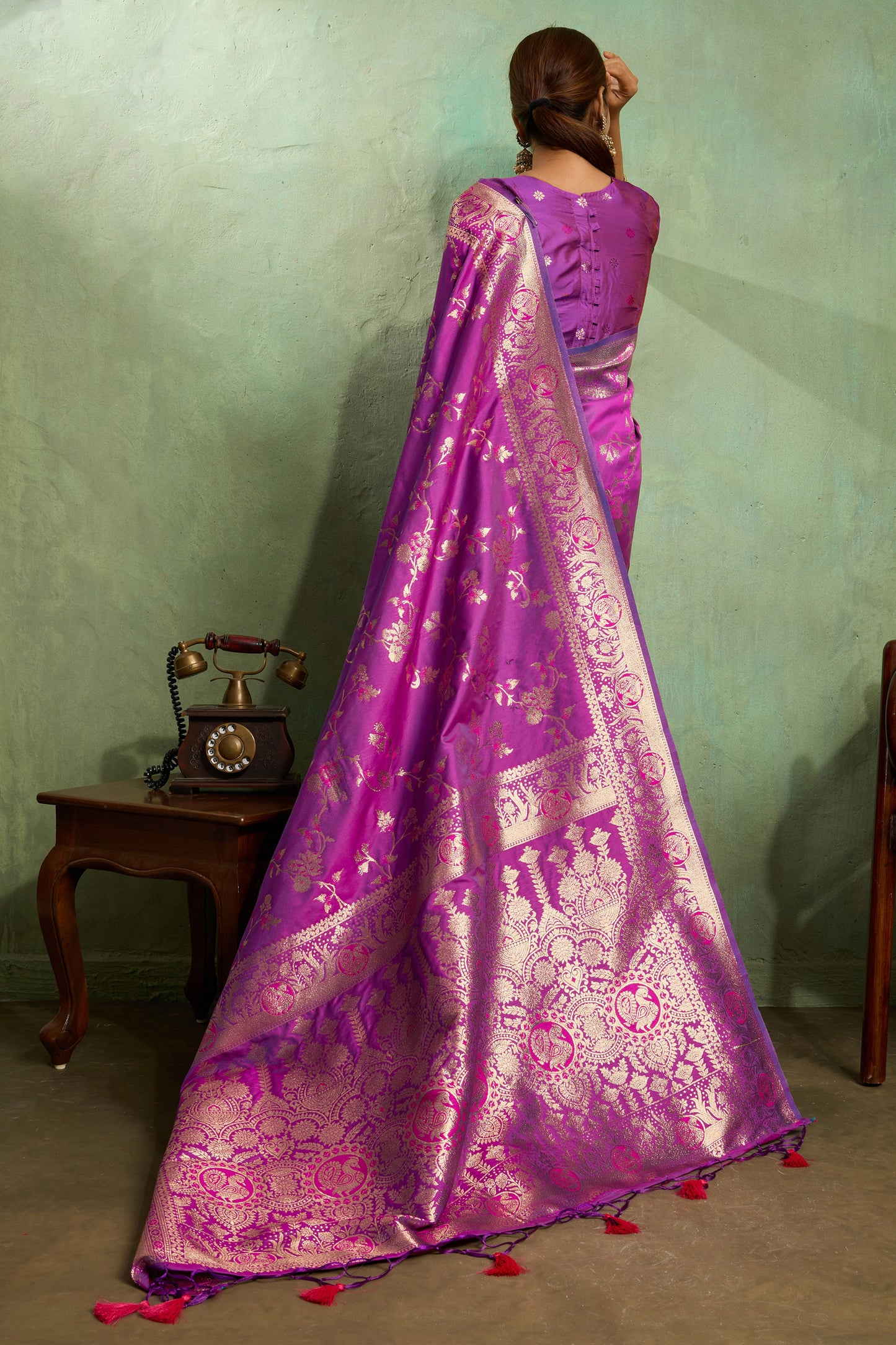 Purple Woven Banarasi Silk Saree-SAR11798_3_SareeButa.com