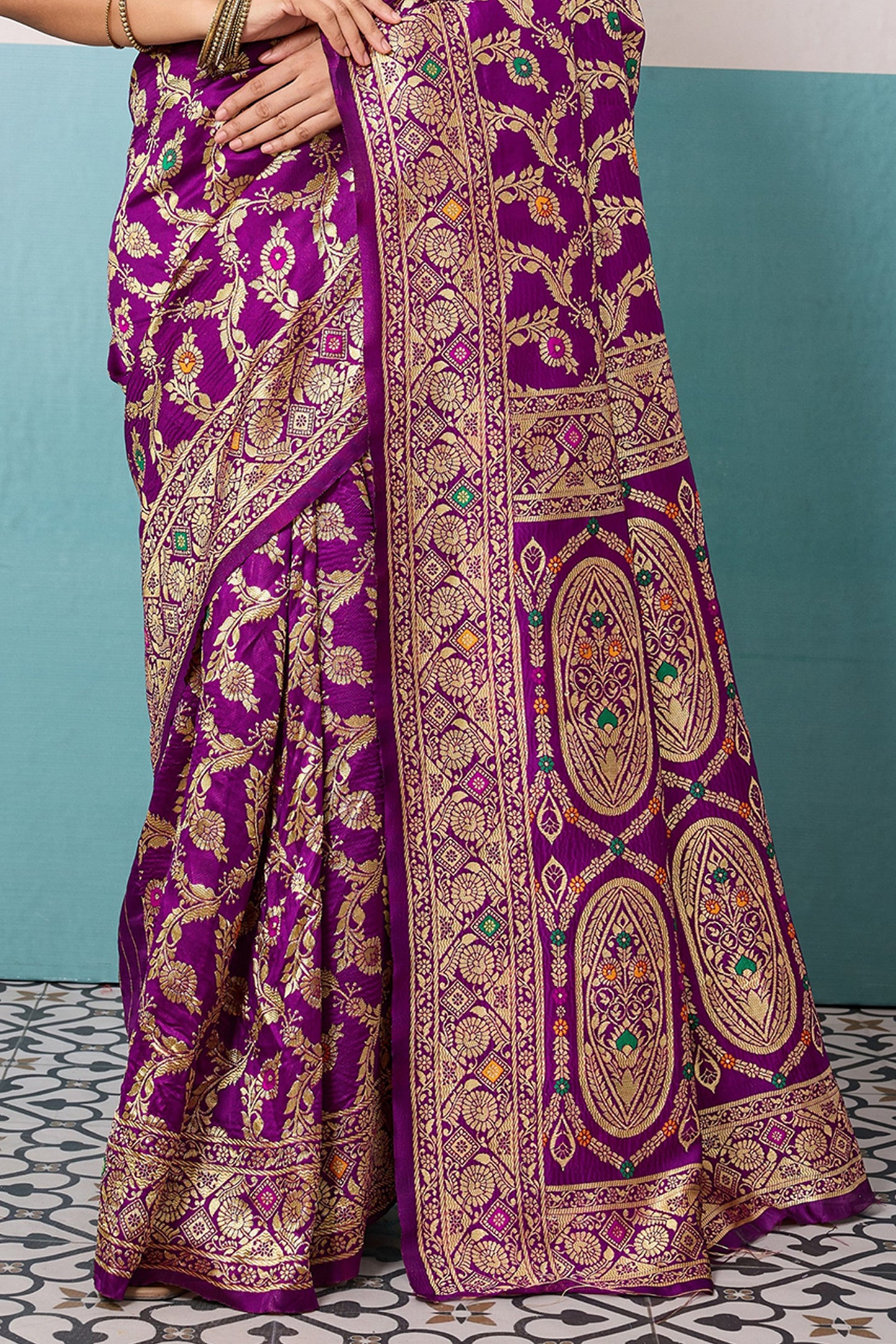 Purple Woven Banarasi Silk Saree-SAR12562_5_SareeButa.com