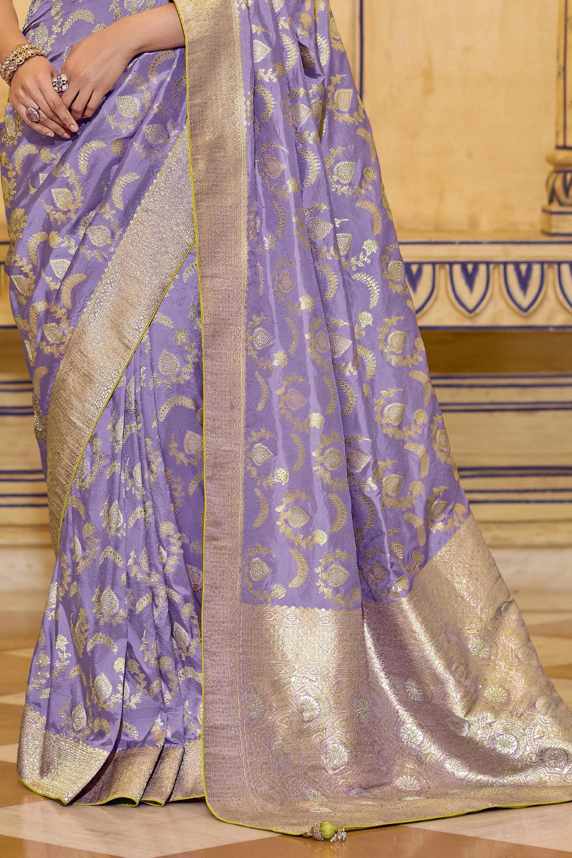 Purple Woven Crepe Silk Saree-SAR11165_4_SareeButa.com
