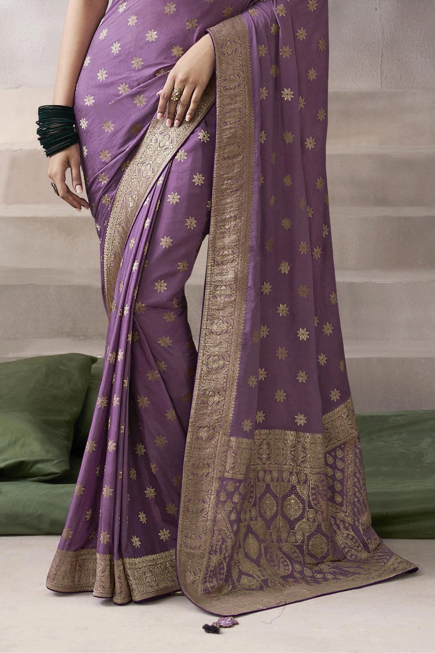 Purple Woven Crepe Silk Saree-SAR11607_5_SareeButa.com