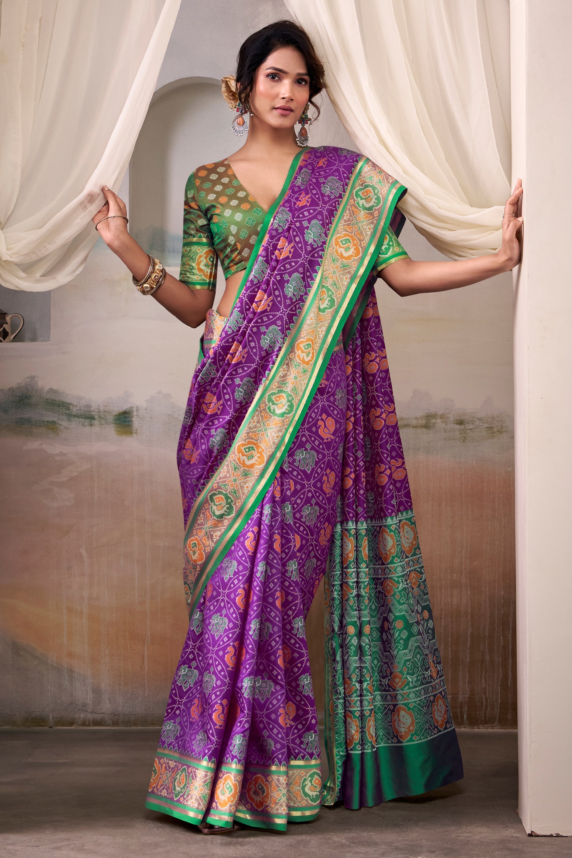 Purple Woven Patola Silk Saree-SAR10019_3_SareeButa.com