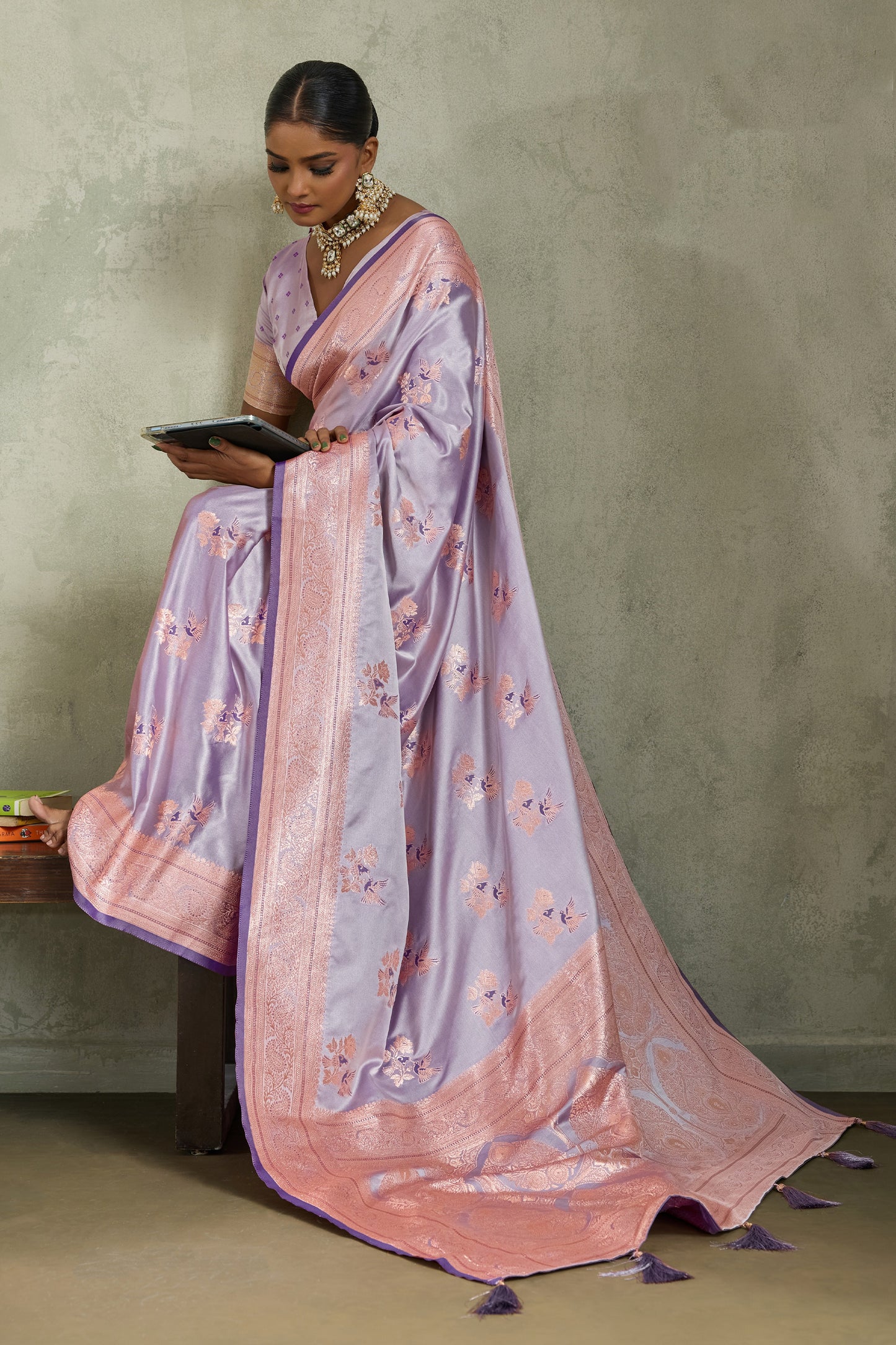Purple Woven Satin Silk Banarasi Saree-SAR11806_3_SareeButa.com