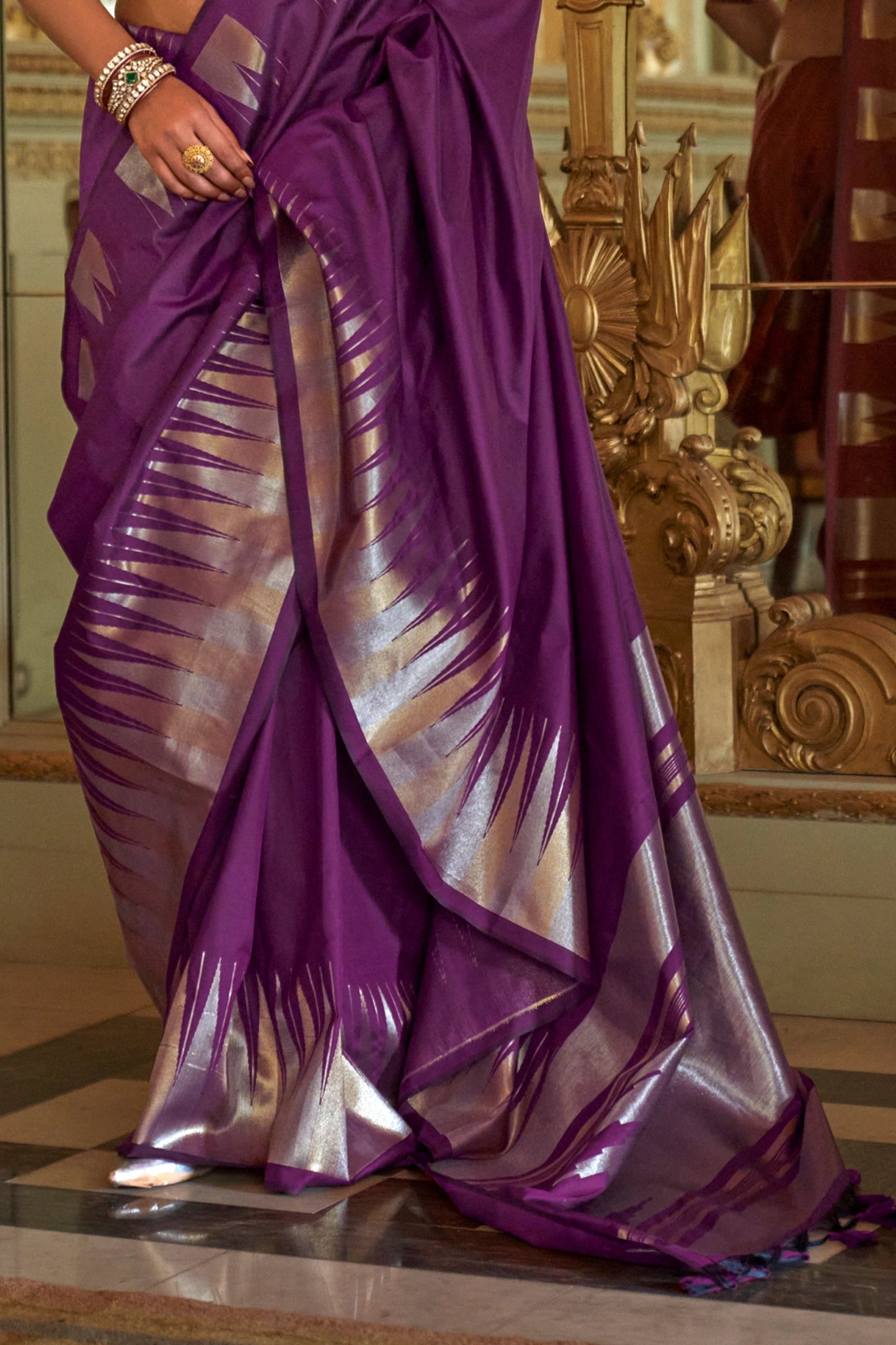 Purple Woven Silk Saree-SAR11337_4_SareeButa.com