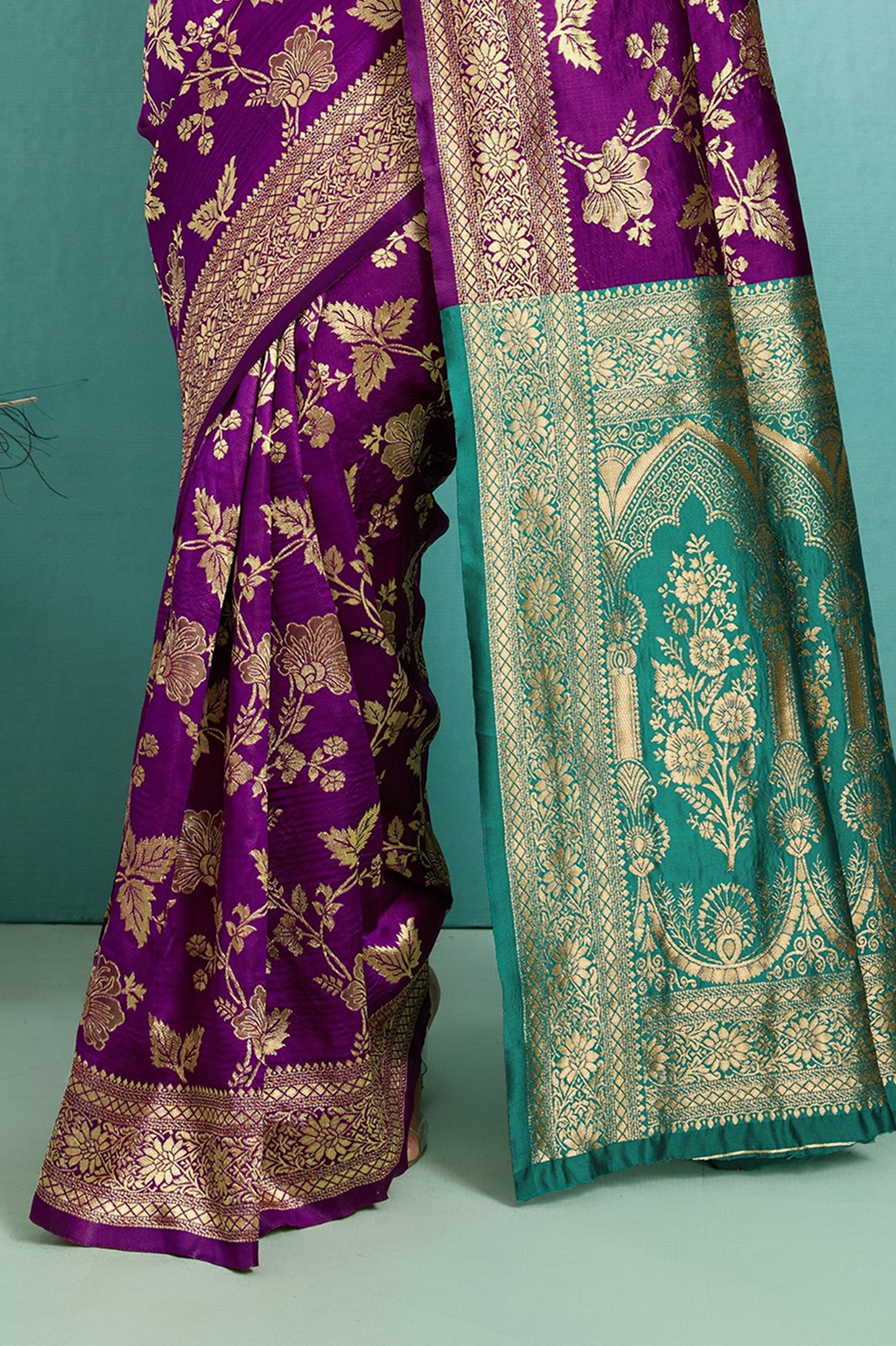 Purple Woven Silk Saree-SAR12518_4_SareeButa.com