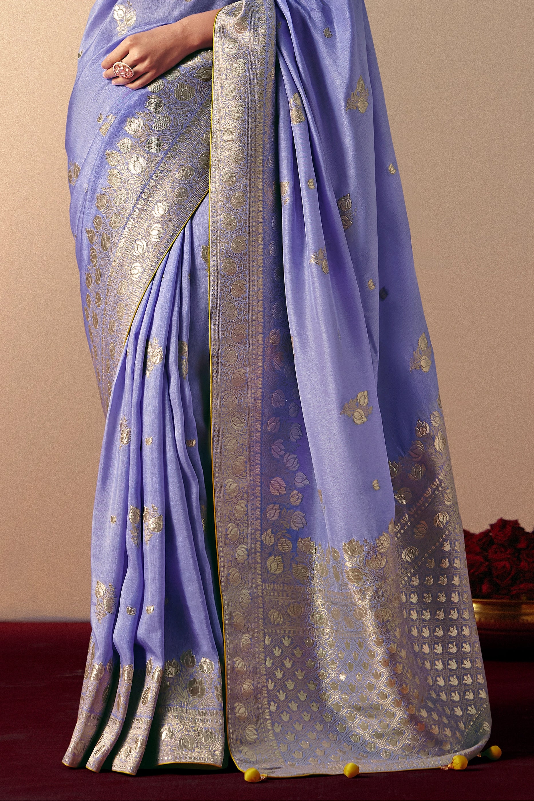 purple-woven-viscose-silk-saree-with-brocade-blouse-sar10255_6_Sareebuta.com