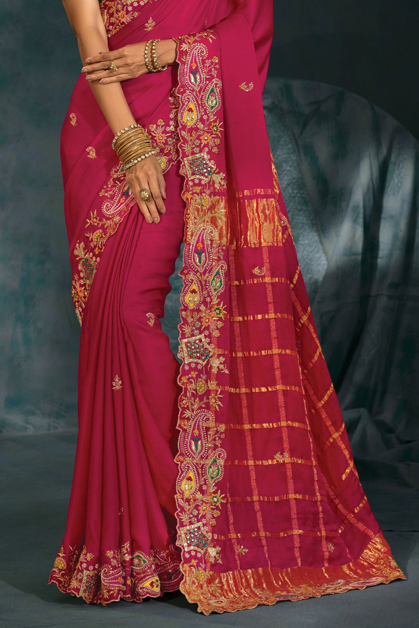 rani-pink-embroidered-gajji-silk-saree-sar10393_6_Sareebuta.com