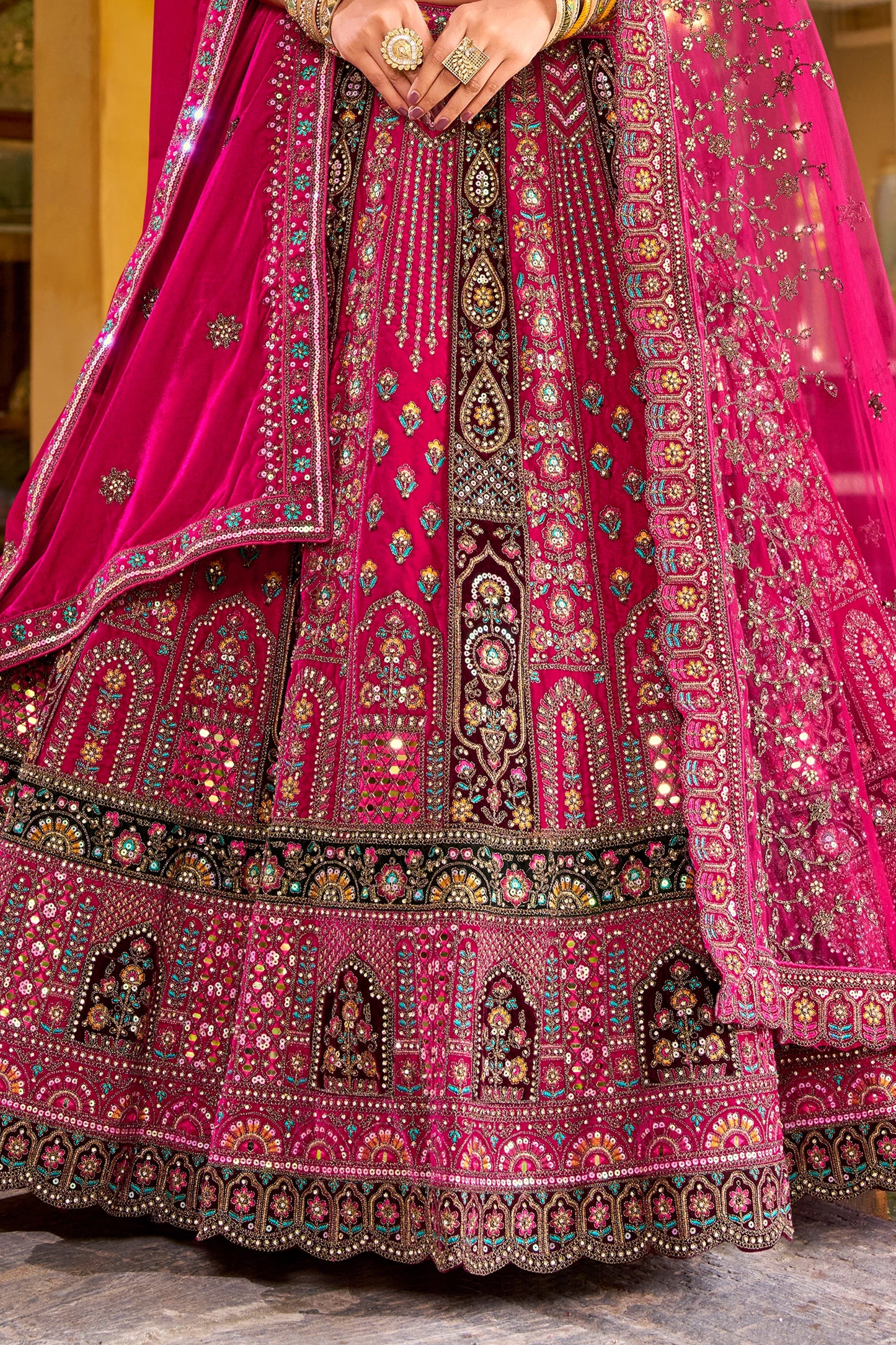 rani-pink-readymade-heavy-work-velvet-lehenga-sar10463_6_Sareebuta.com