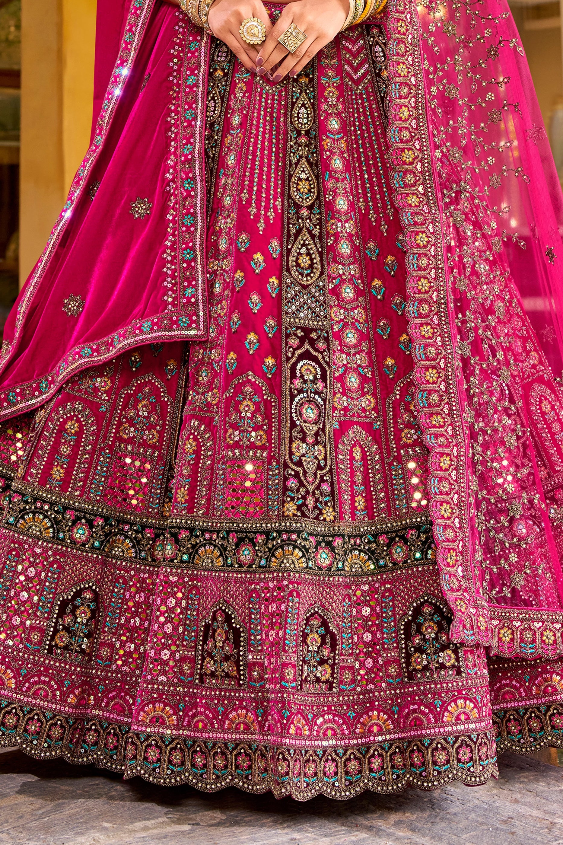 rani-pink-readymade-heavy-work-velvet-lehenga-sar10463_6_Sareebuta.com