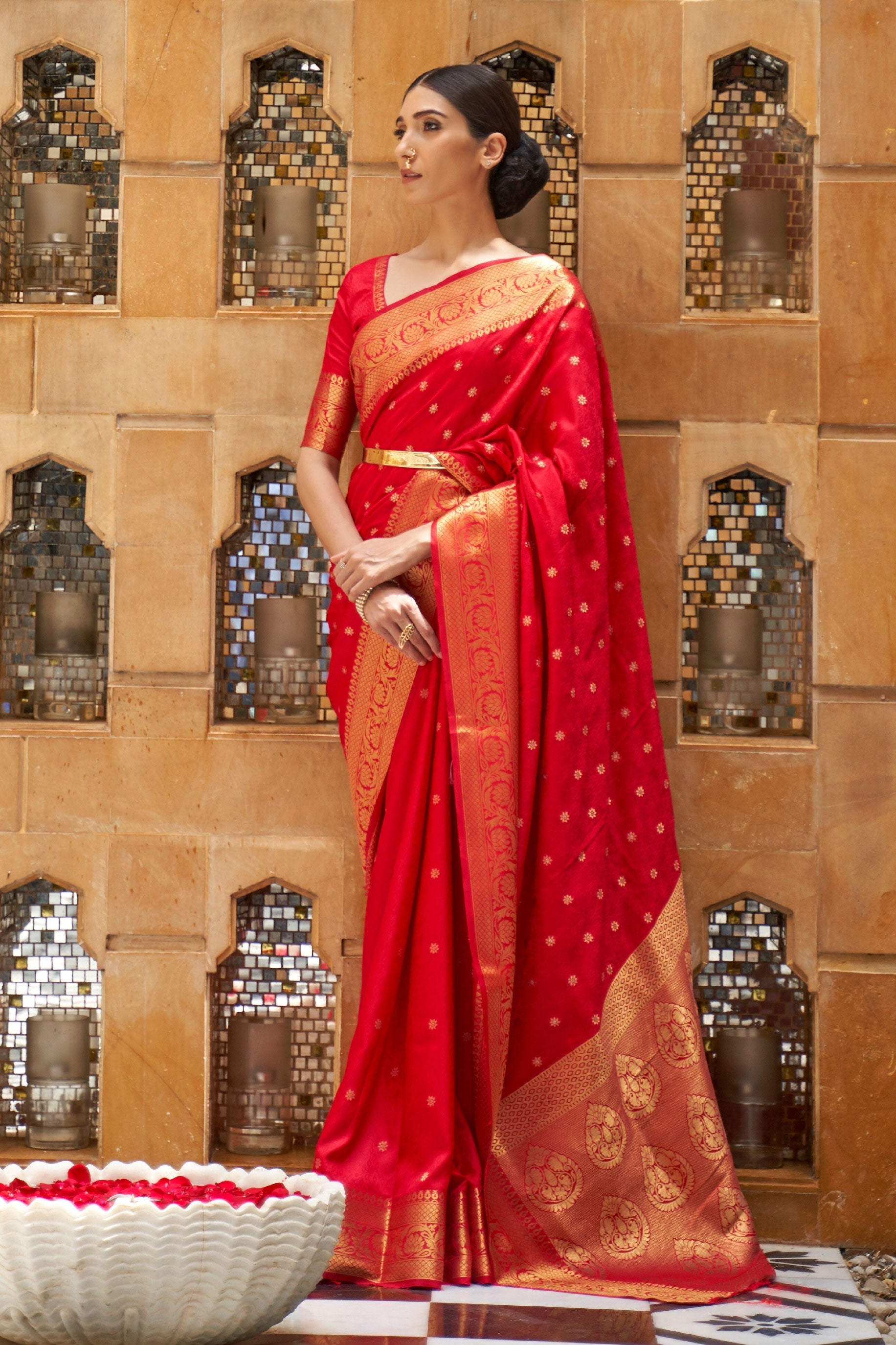 red-kanjivaram-silk-saree-zb140083_1_SareeButa.com