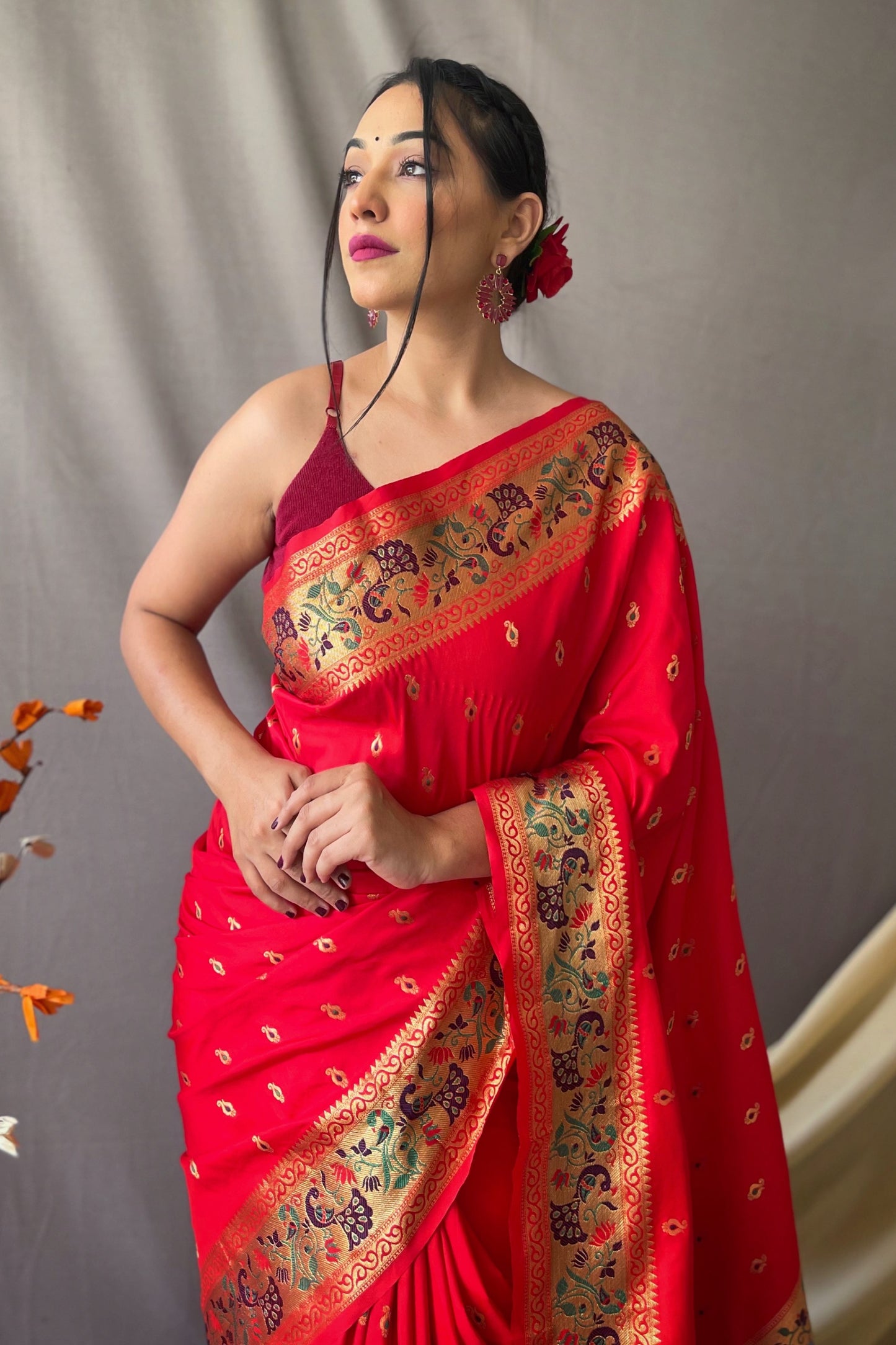 red-paithani-silk-saree-zb131560_2_SareeButa.com