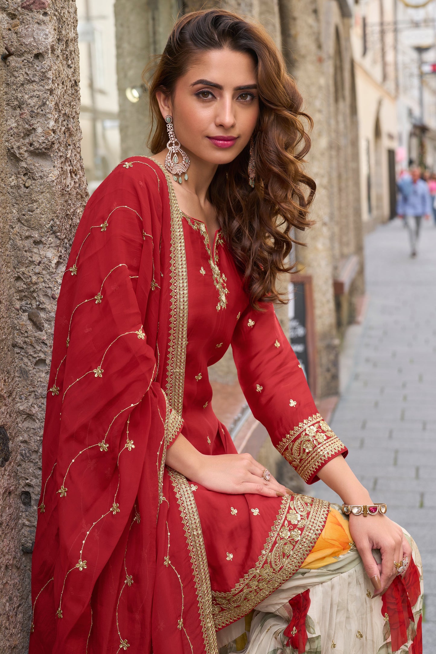 Red Readymade Embroidered Chinon Suit-SS722_4_SareeButa.com