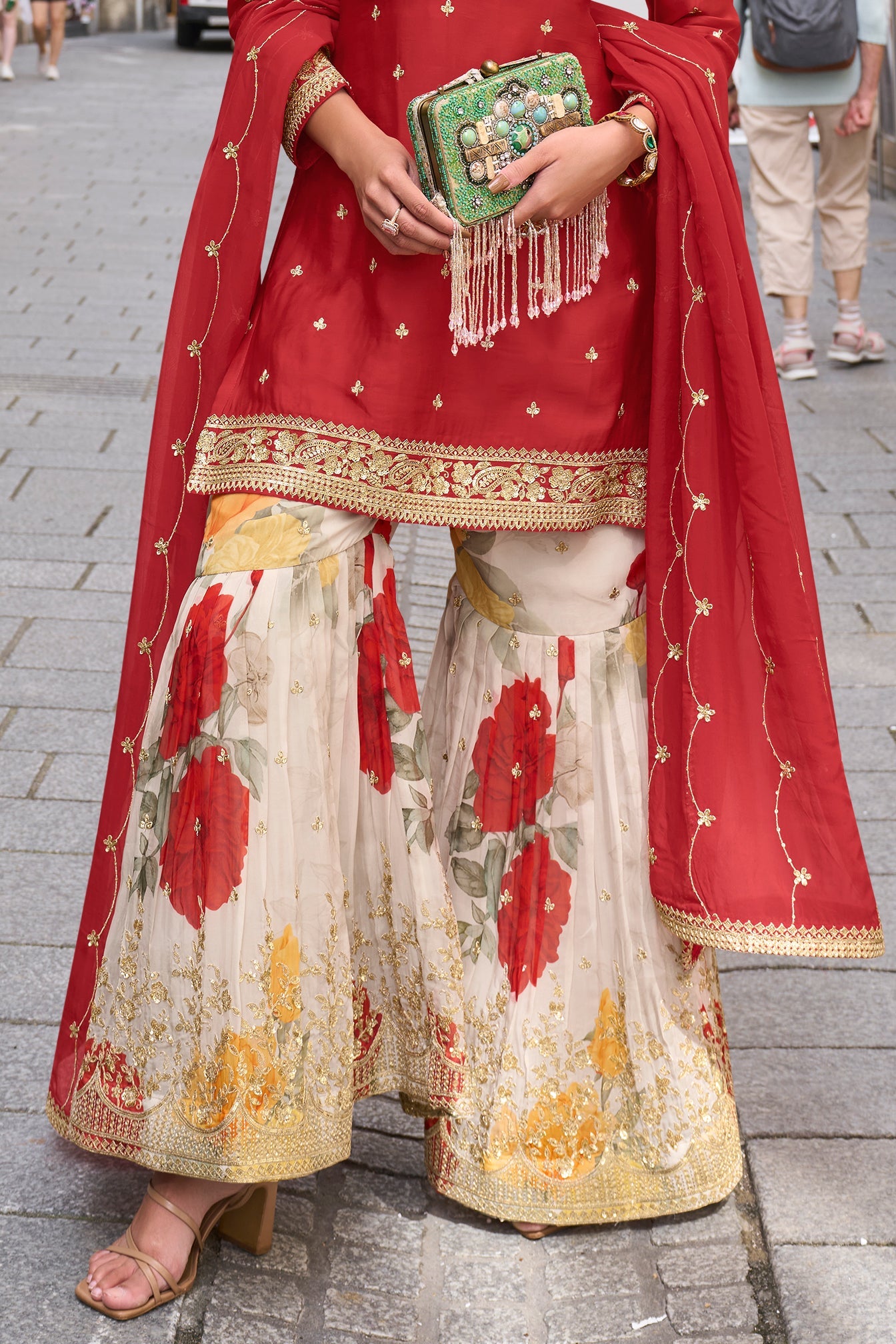 Red Readymade Embroidered Chinon Suit-SS722_5_SareeButa.com