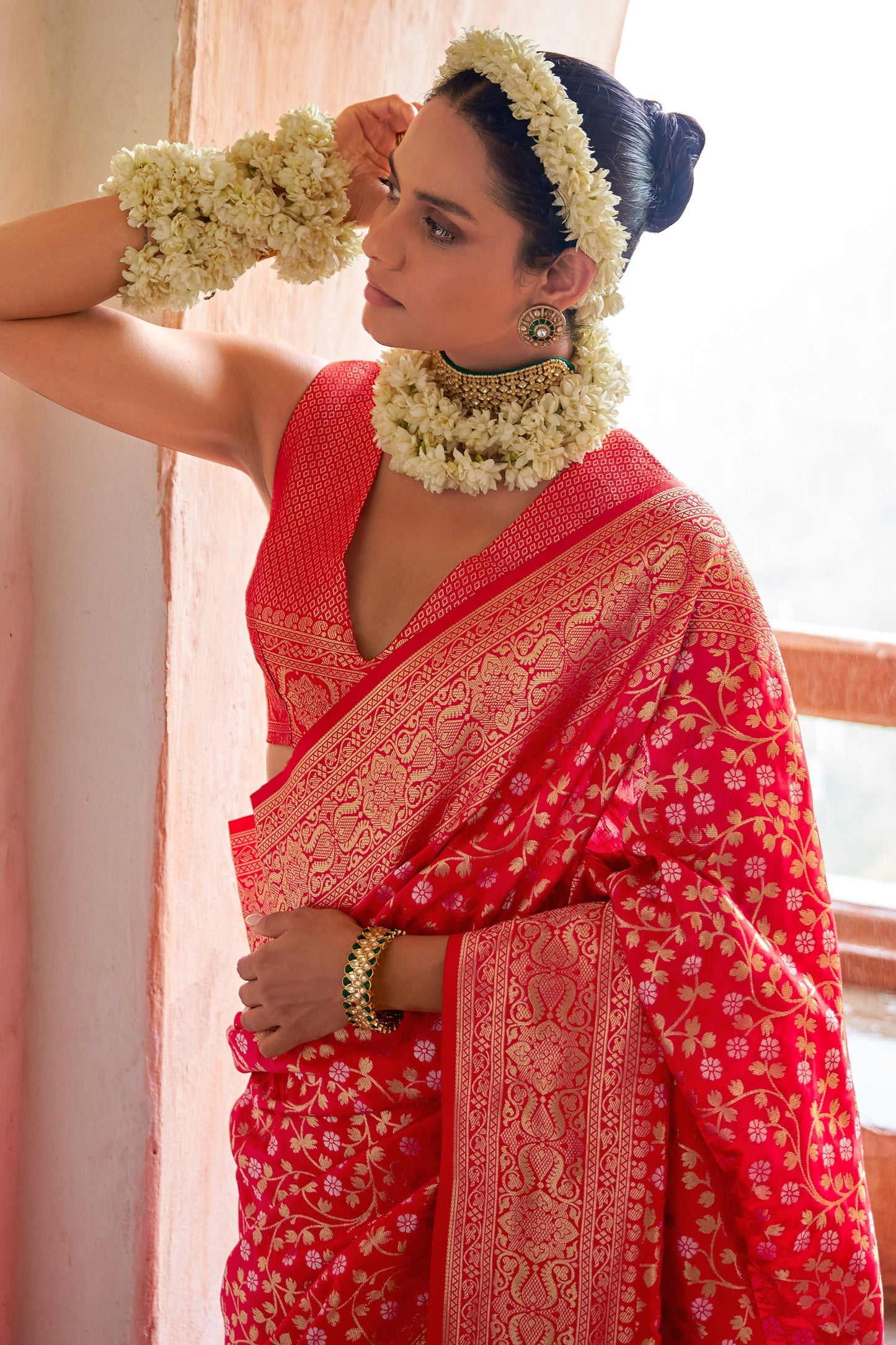 Red Woven Banarasi Silk Saree-ZB133371_2_SareeButa.com