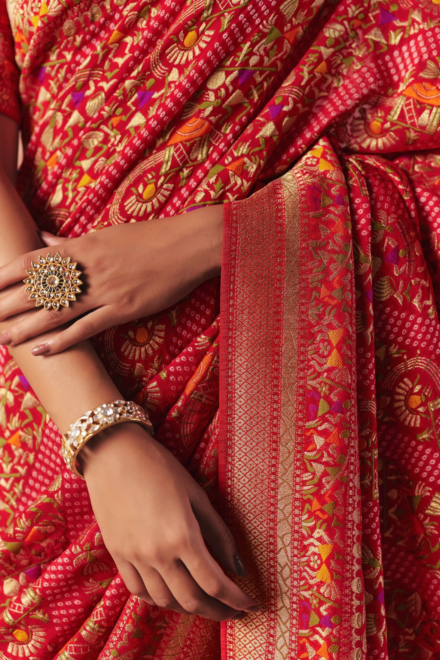 Red Woven Georgette Bandhani Saree-SAR10974_3_SareeButa.com