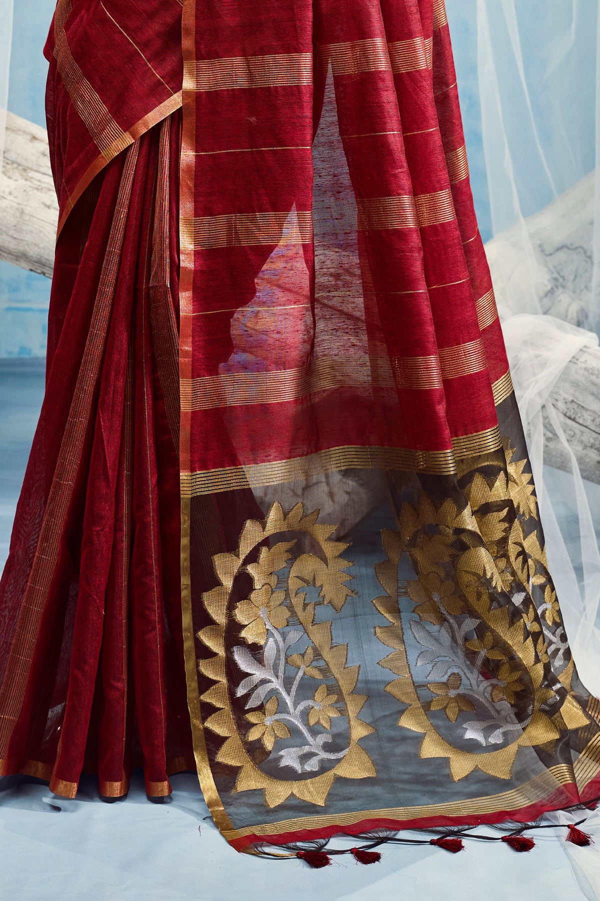Red Woven Munga Cotton Saree-SAR12912_5_SareeButa.com