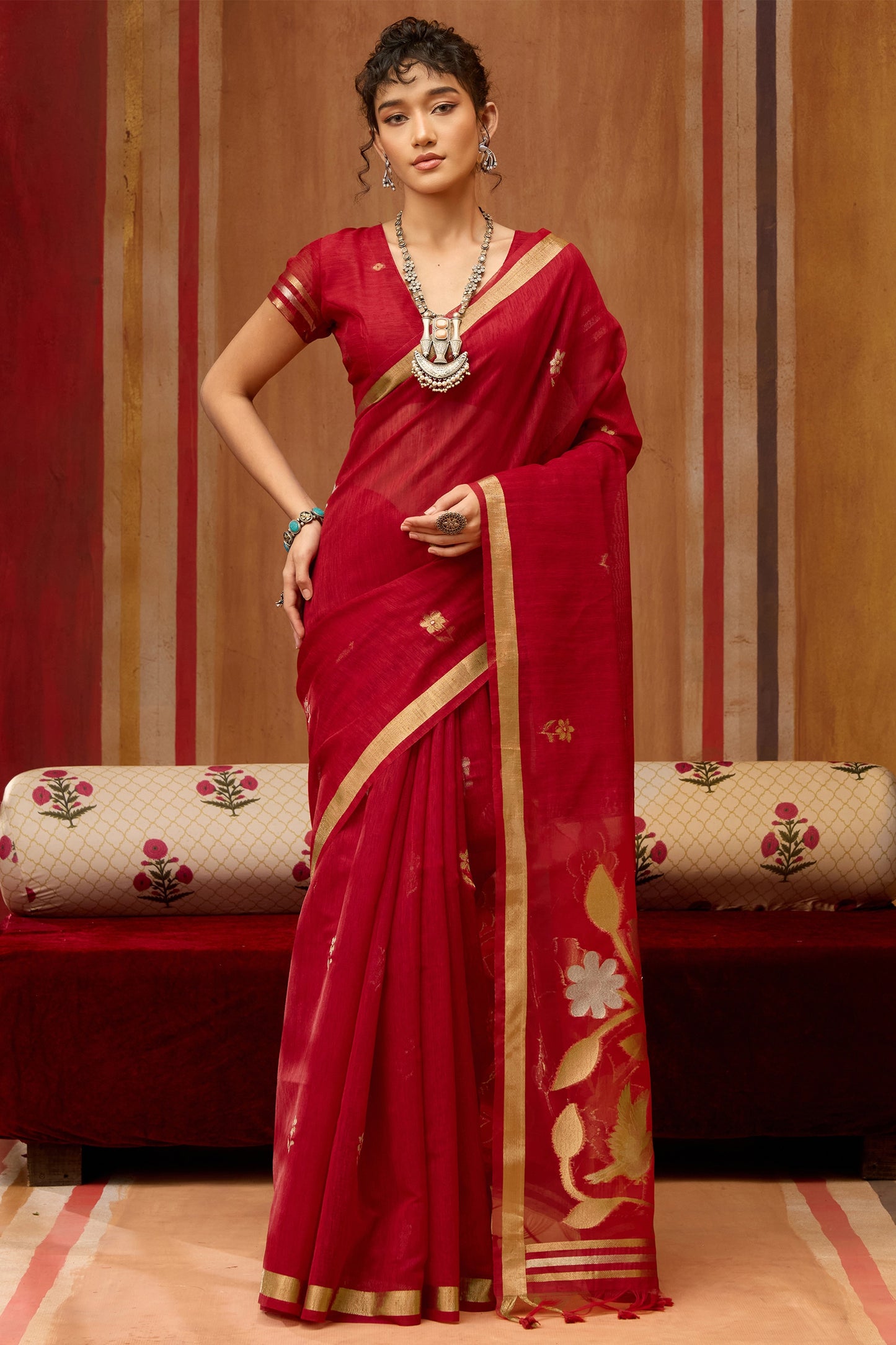 Red Woven Munga Organza Silk Saree-SAR11947_1_SareeButa.com