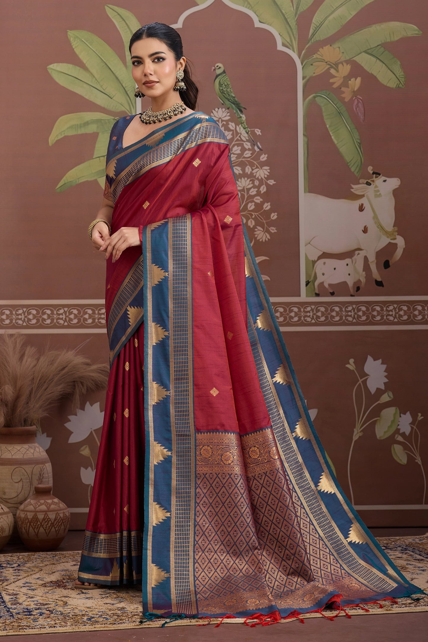 Red Woven Tussar Silk Saree-SAR11205_3_SareeButa.com