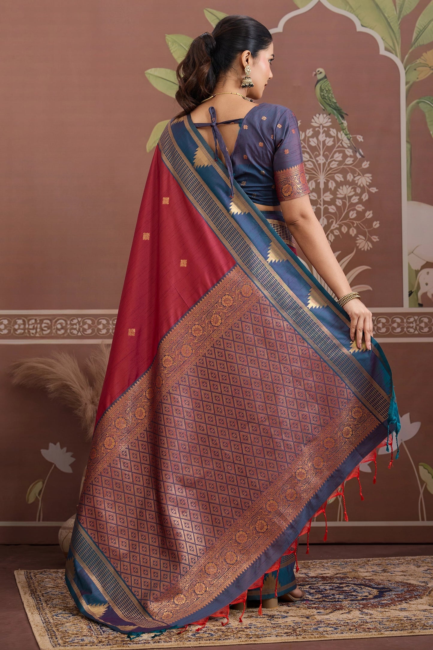 Red Woven Tussar Silk Saree-SAR11205_5_SareeButa.com