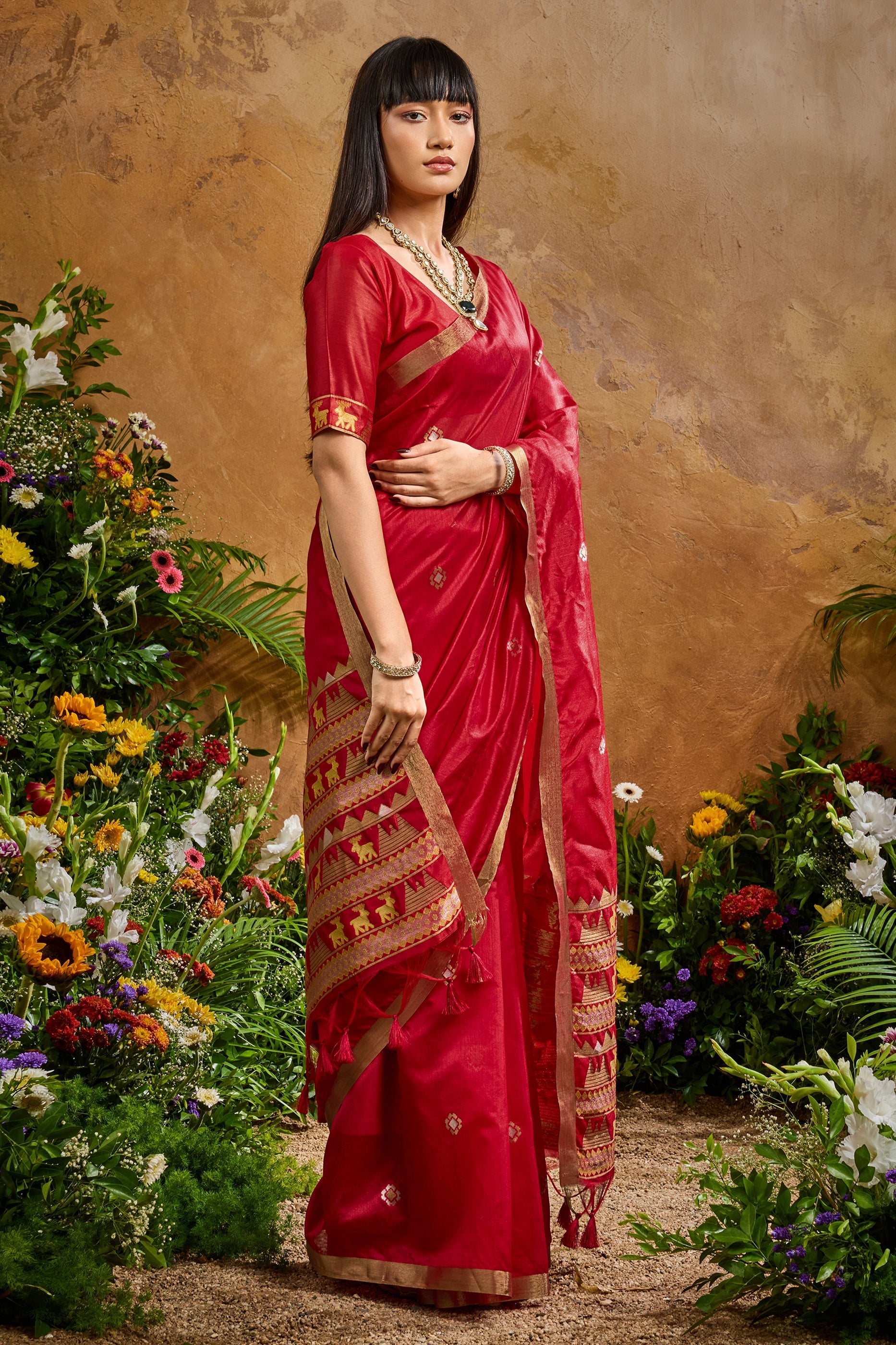 Red Woven Tussar Silk Saree-SAR11908_4_SareeButa.com