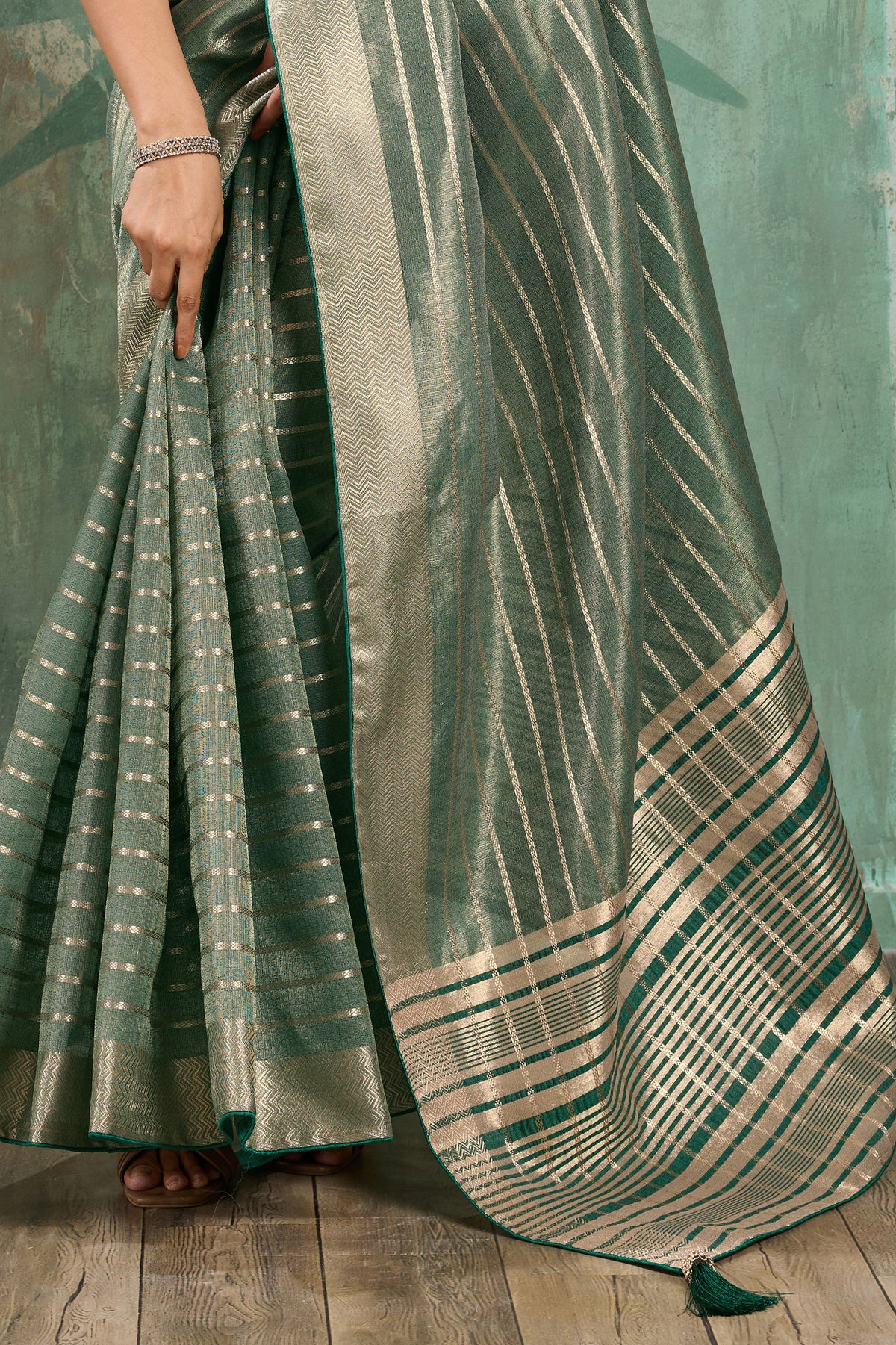 Sage Green Woven Cotton Tissue Saree-SAR12936_6_SareeButa.com